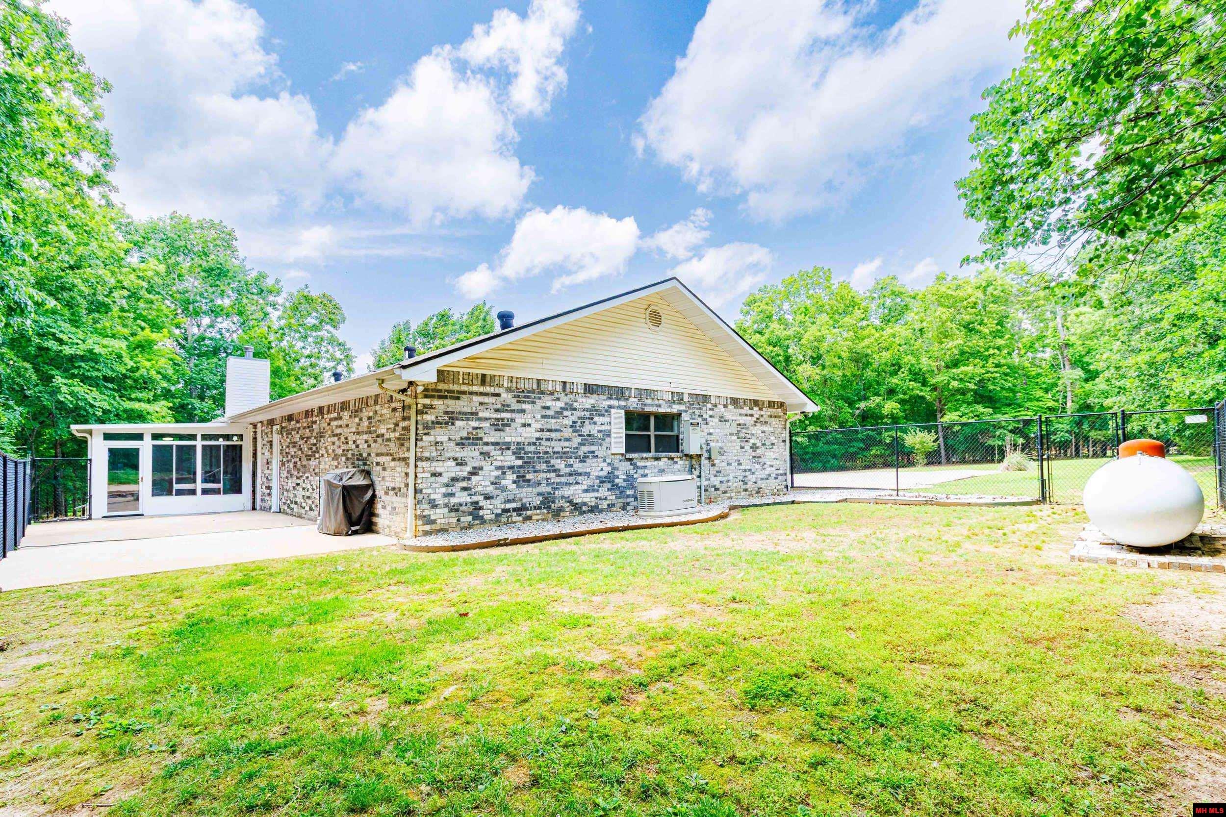 106 Swiss Lane