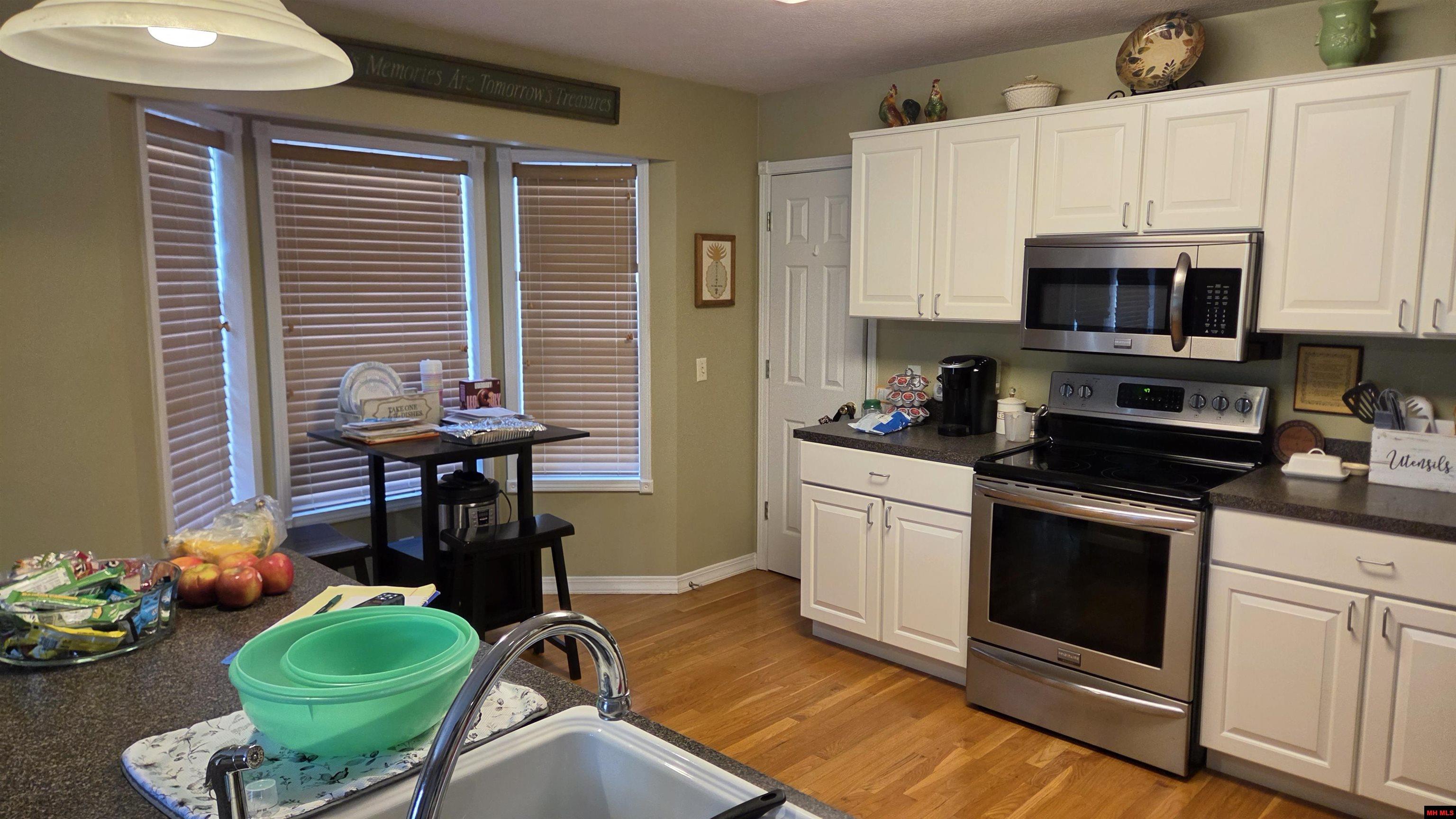 101 Fair Oaks Lane