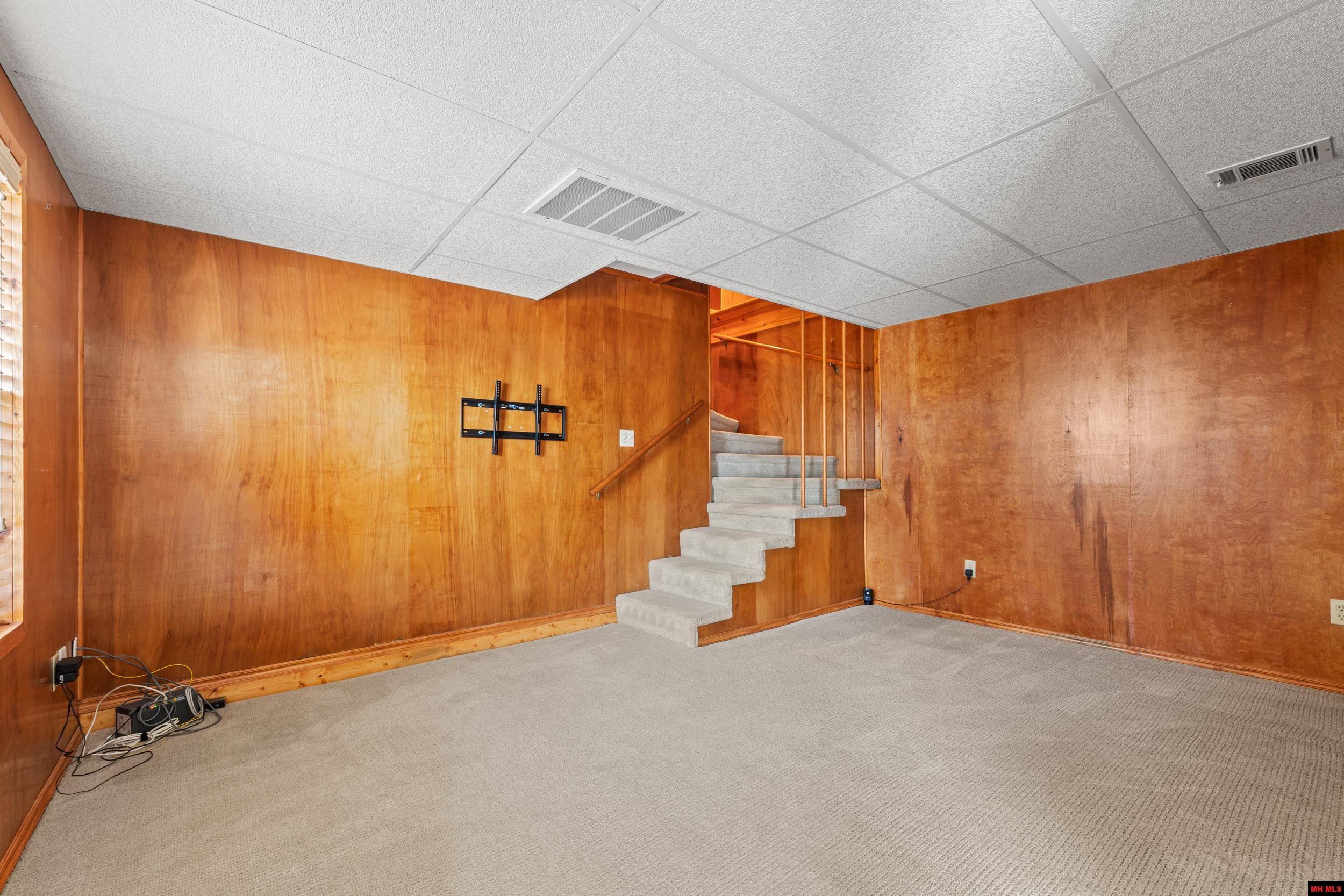 72 Sunflower Lane
