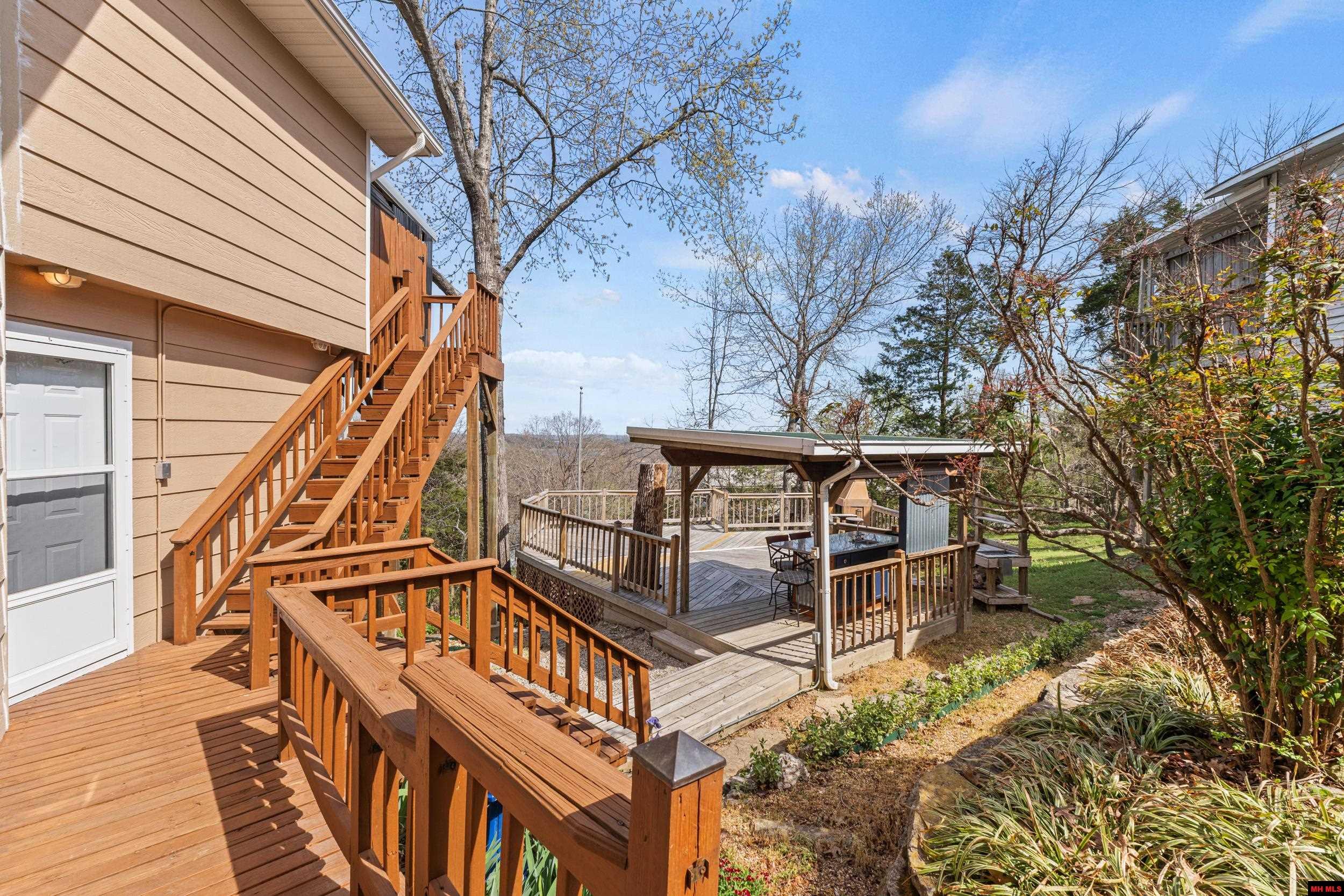 72 Sunflower Lane