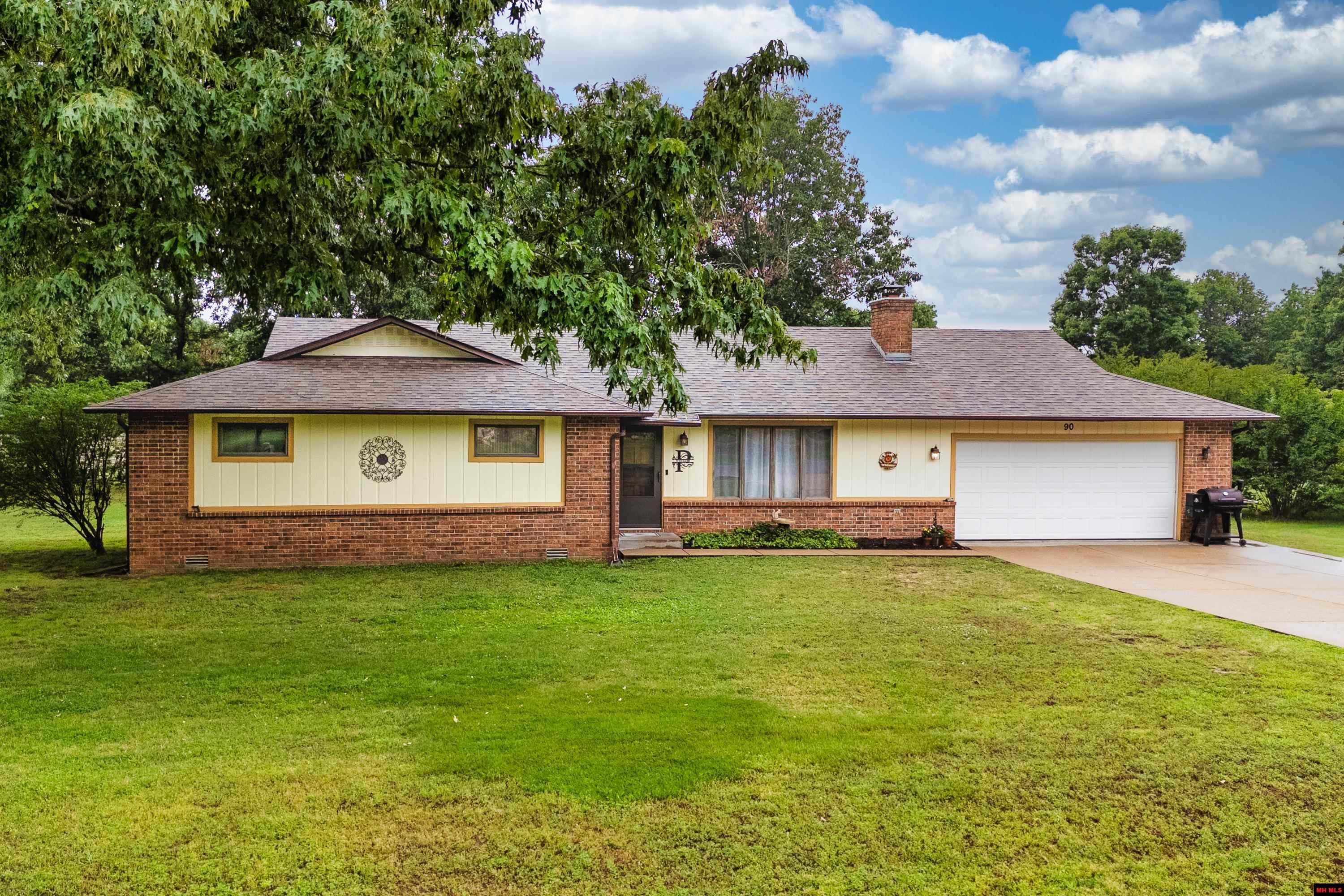 90 CHERRY BLOSSOM DRIVE Mountain Home, AR