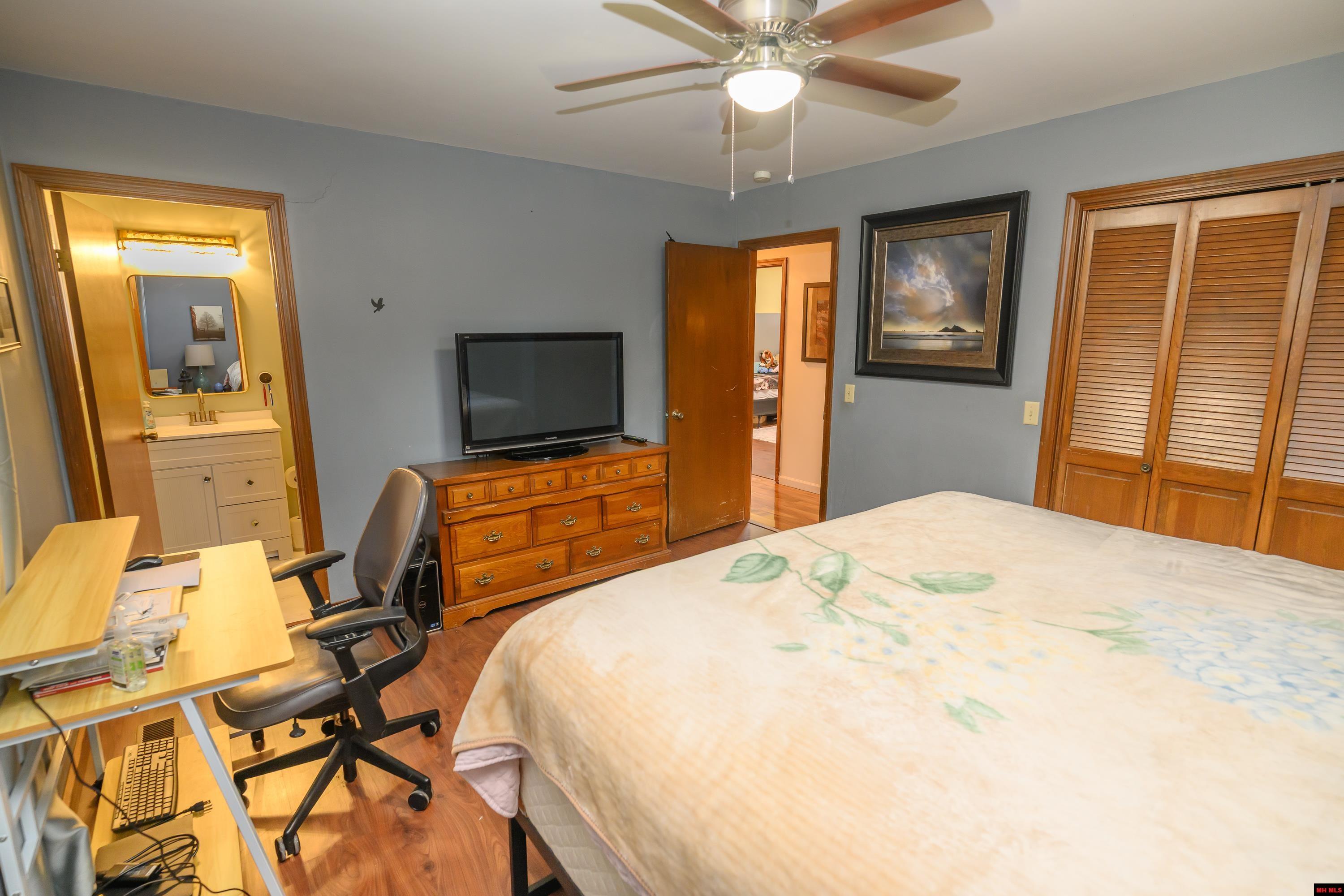90 CHERRY BLOSSOM DRIVE Mountain Home, AR