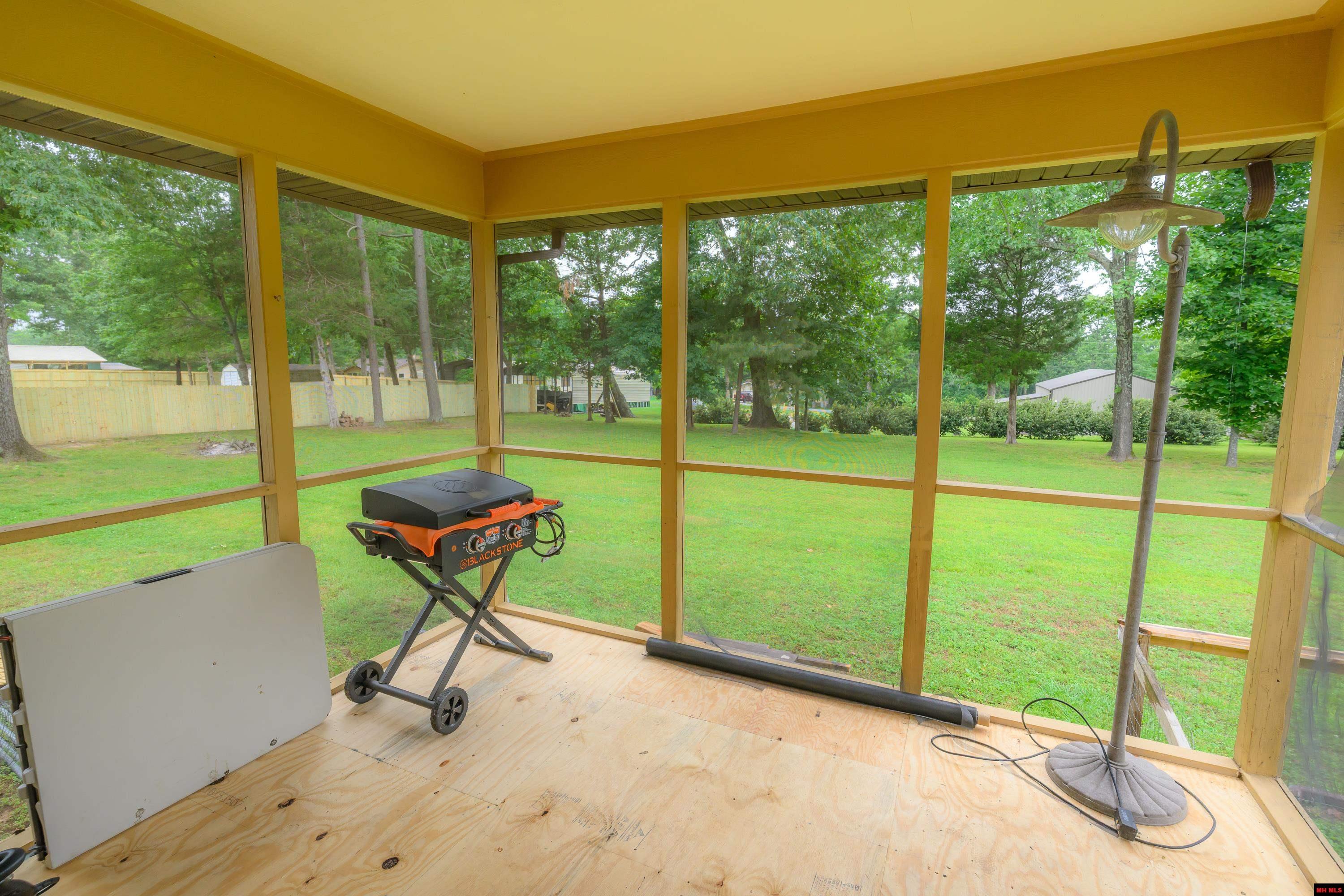 90 CHERRY BLOSSOM DRIVE Mountain Home, AR