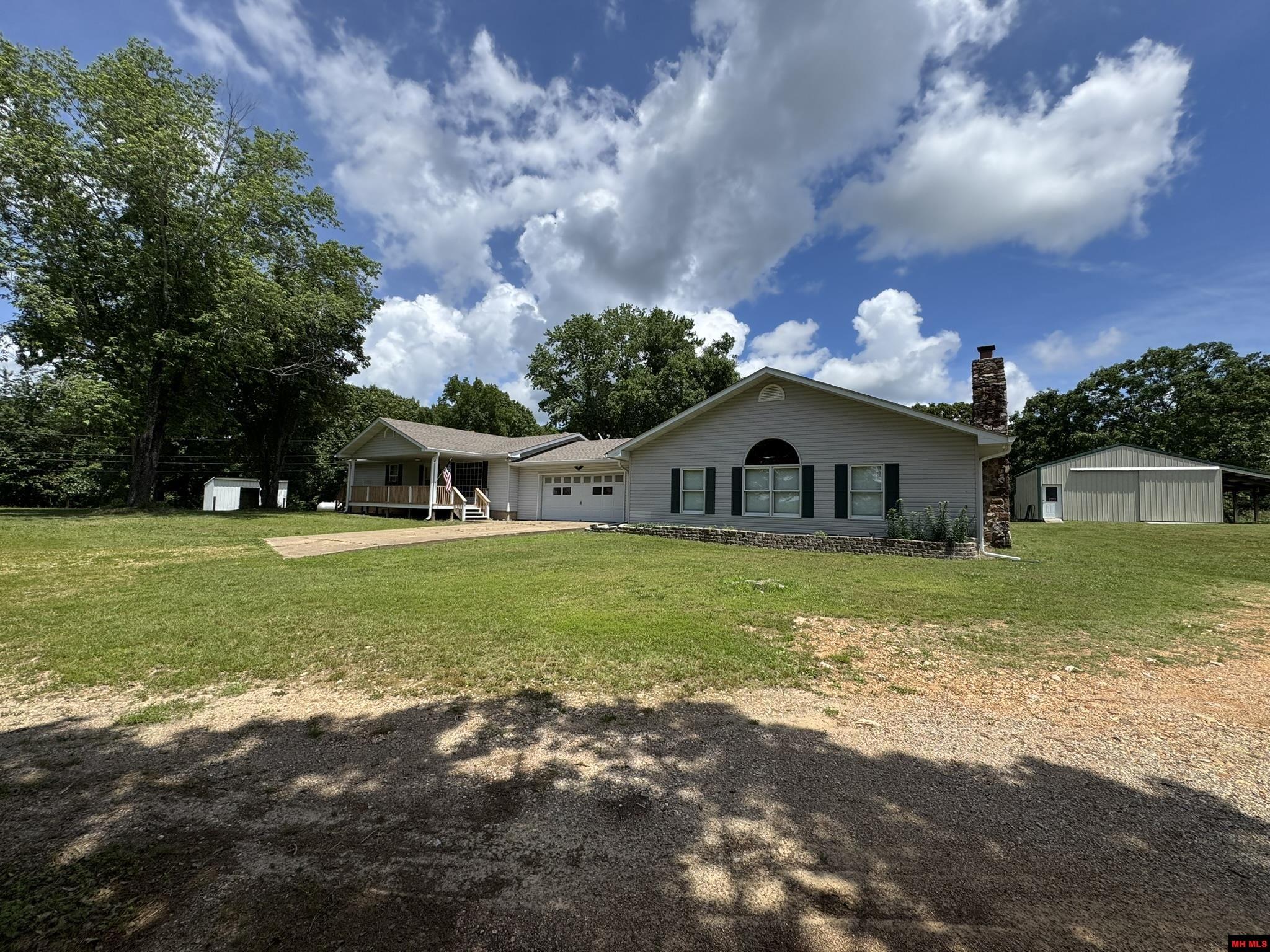 12547 Hwy 201 North