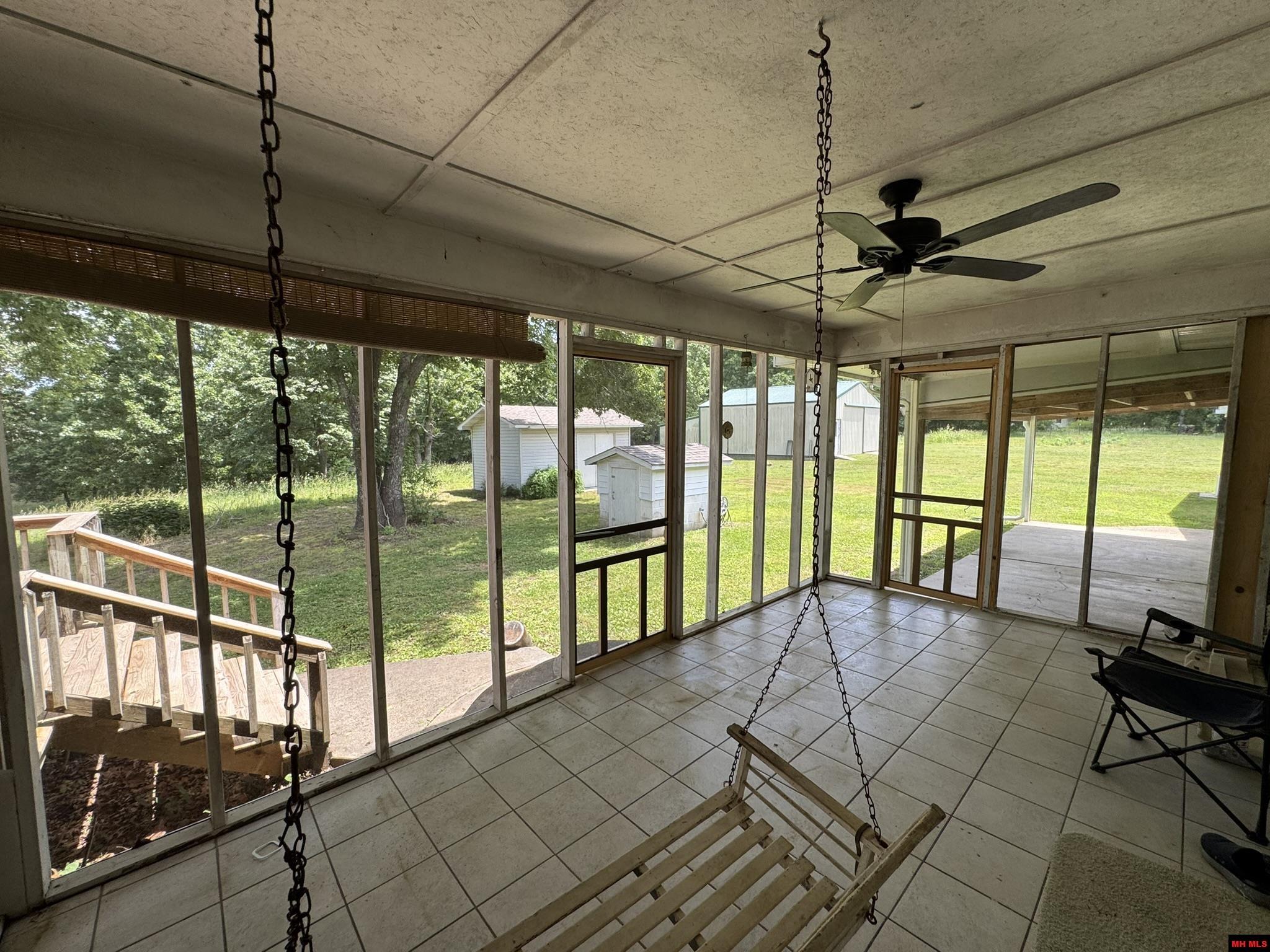 12547 Hwy 201 North