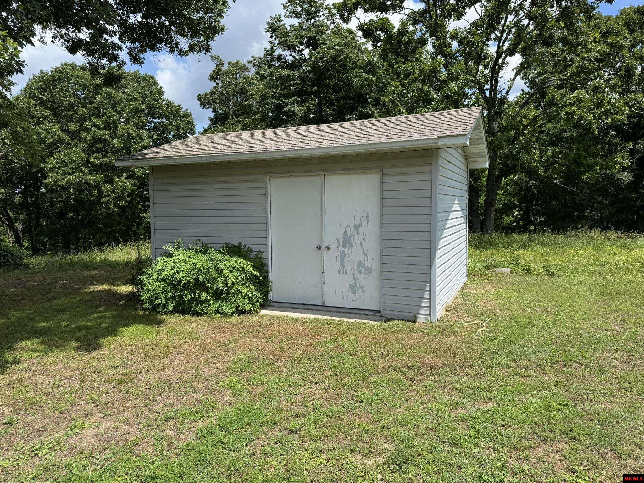 12547 Hwy 201 North