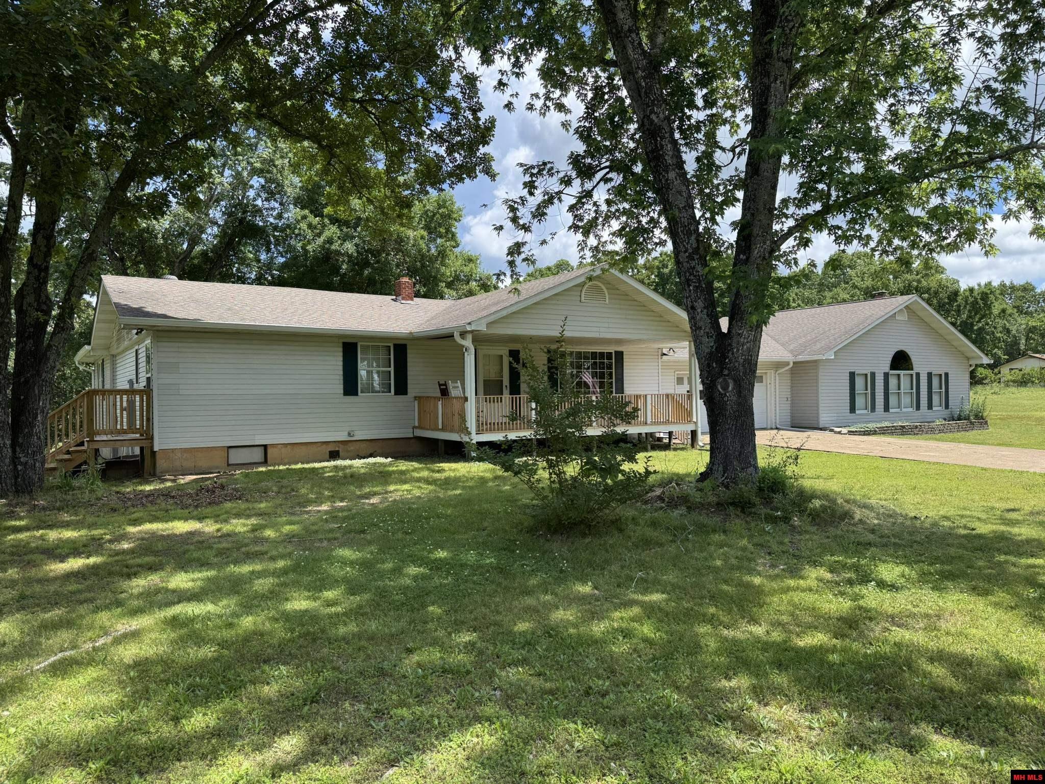 12547 Hwy 201 North