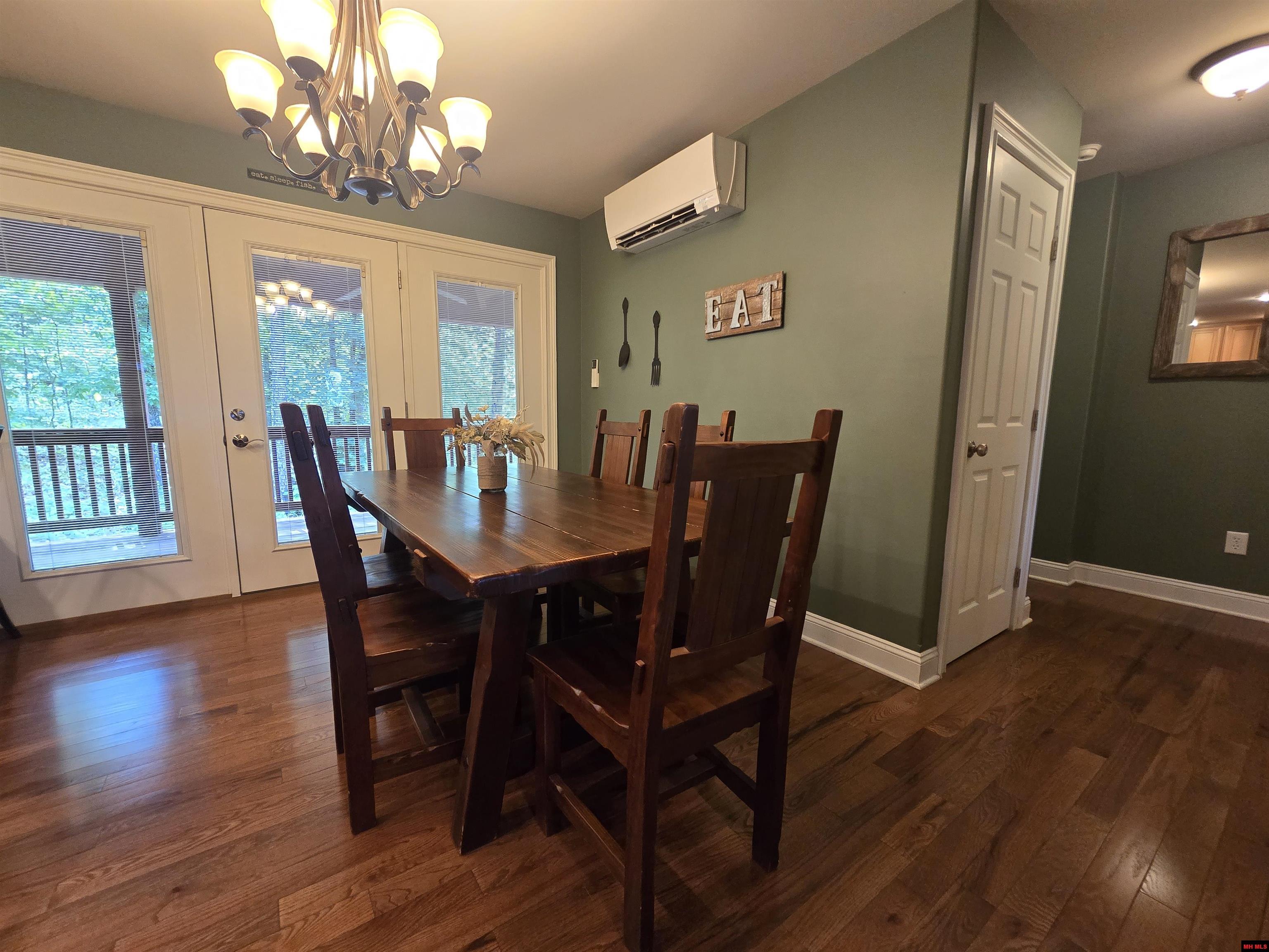 205 Cooper Kate Trail