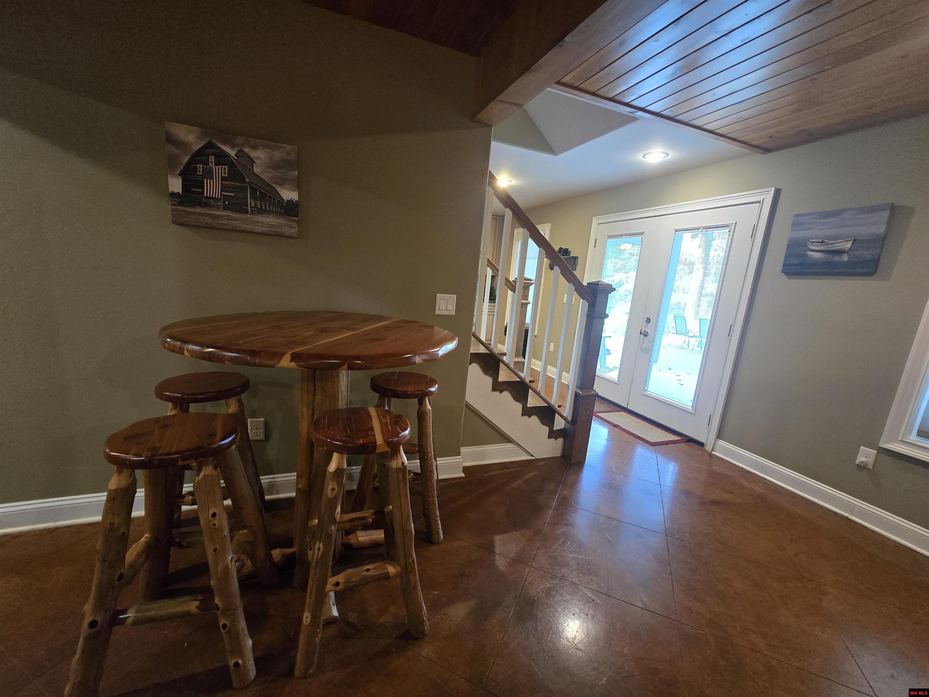 205 Cooper Kate Trail