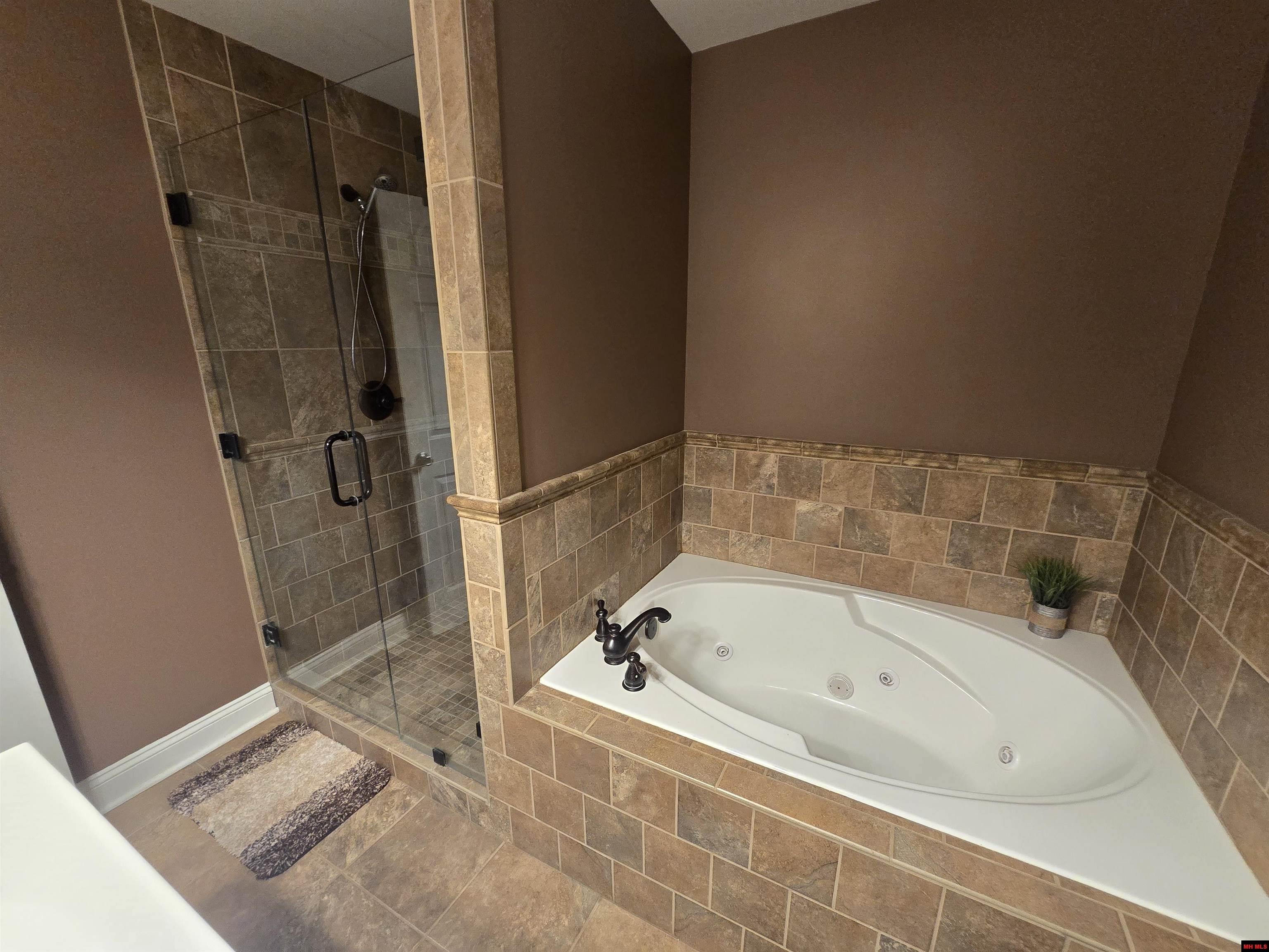 205 Cooper Kate Trail