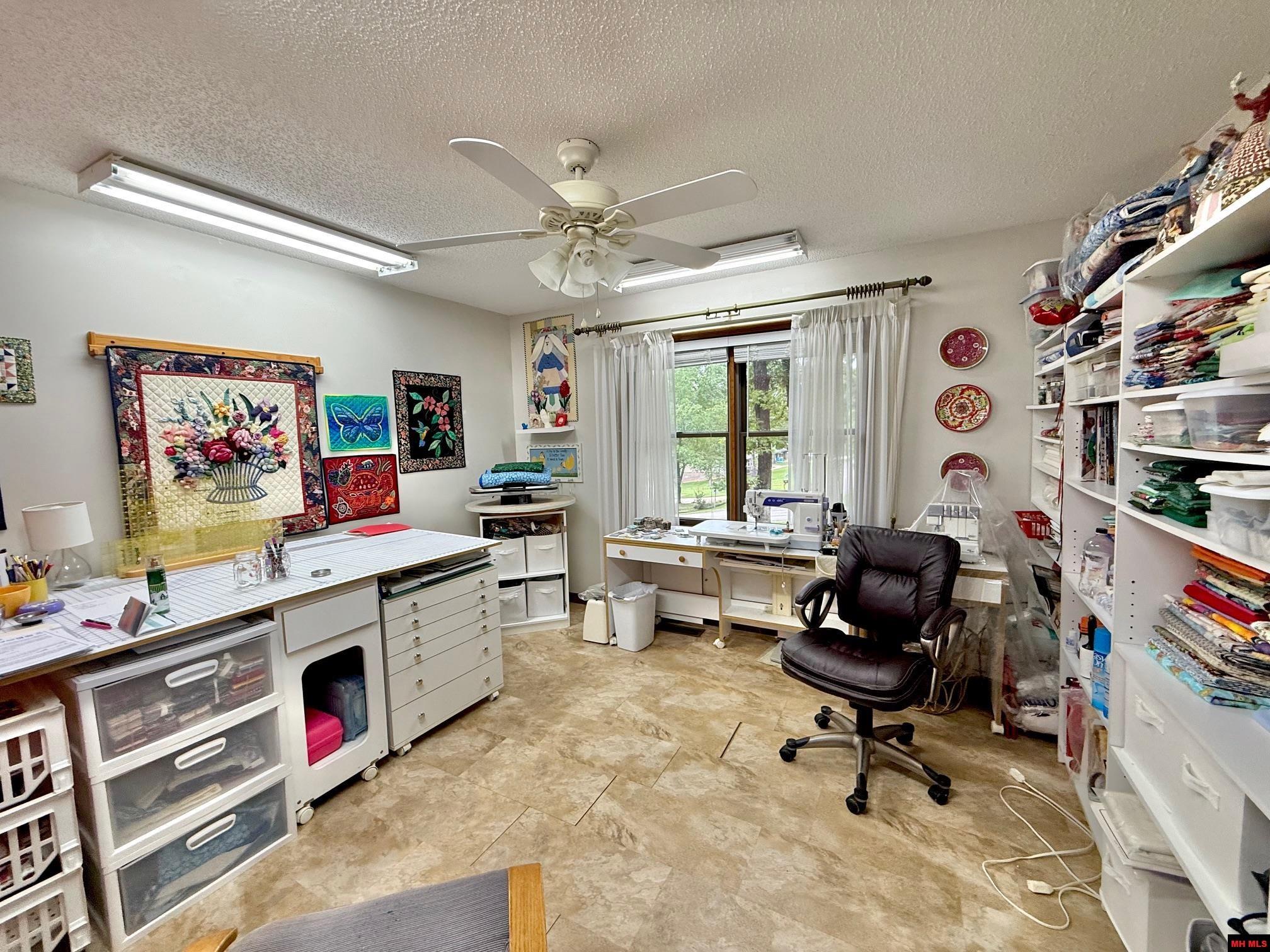 80 Amberwood Lane