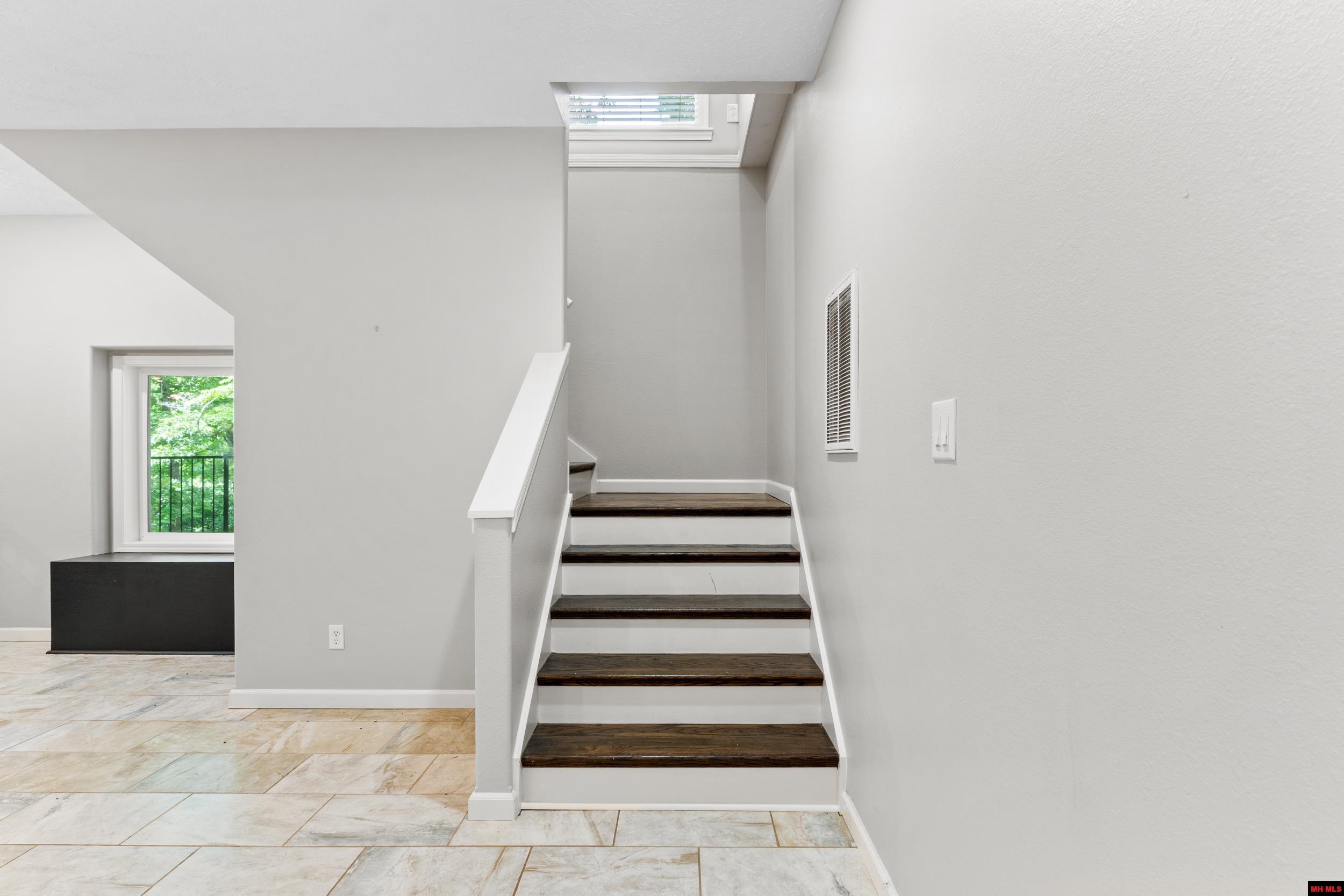 96 Woodcreek Court