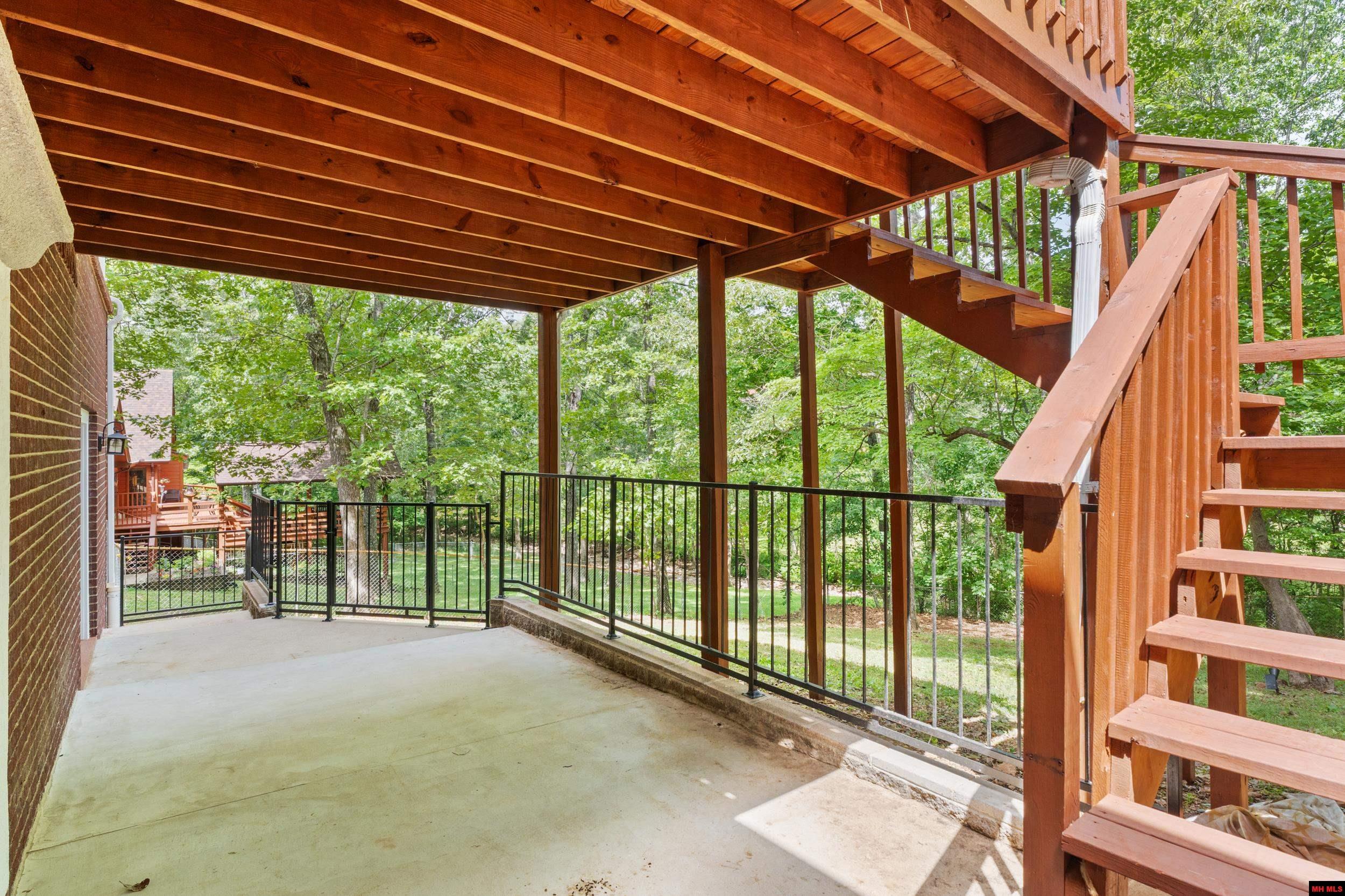 96 Woodcreek Court