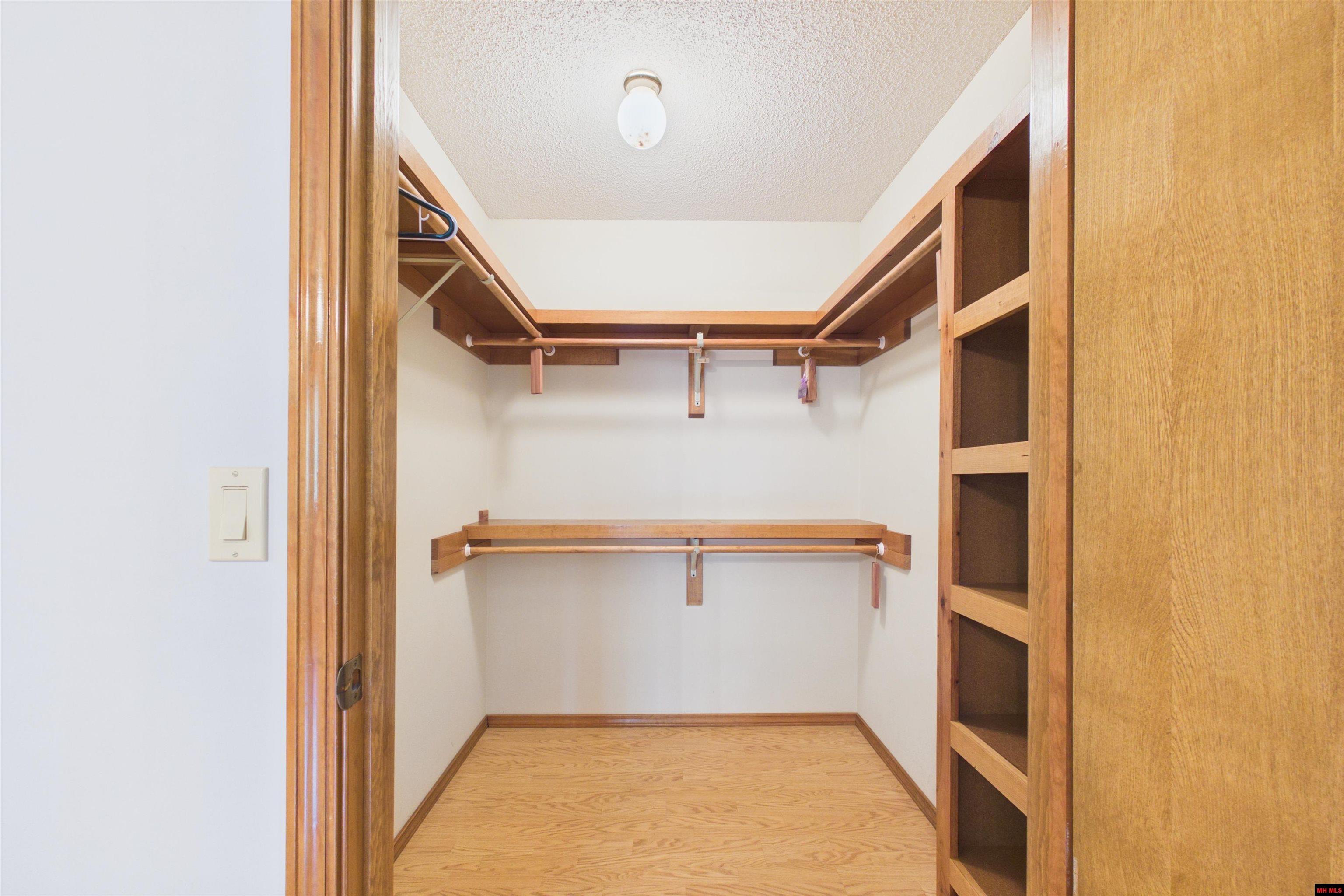 141 Winding Lane
