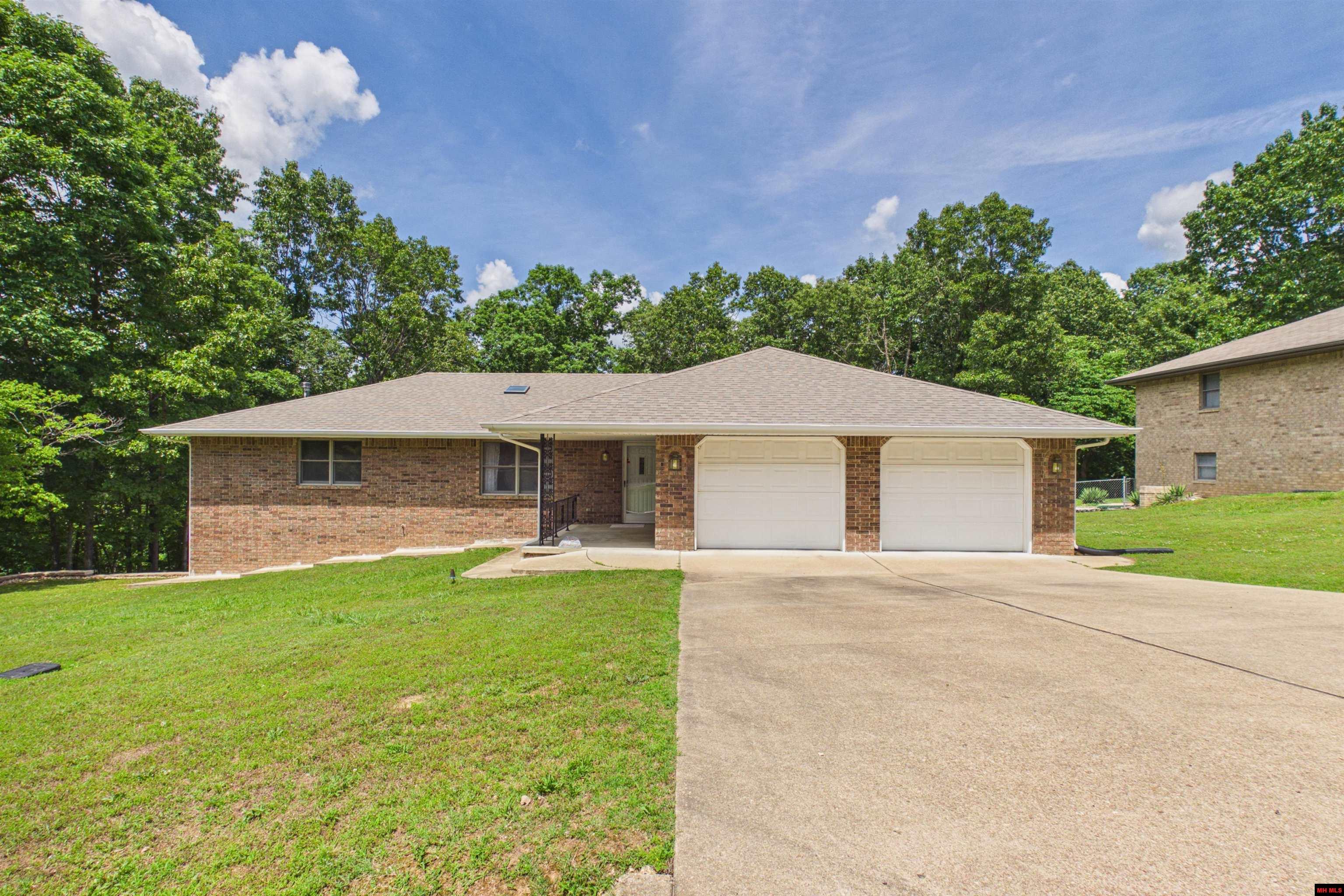 141 Winding Lane