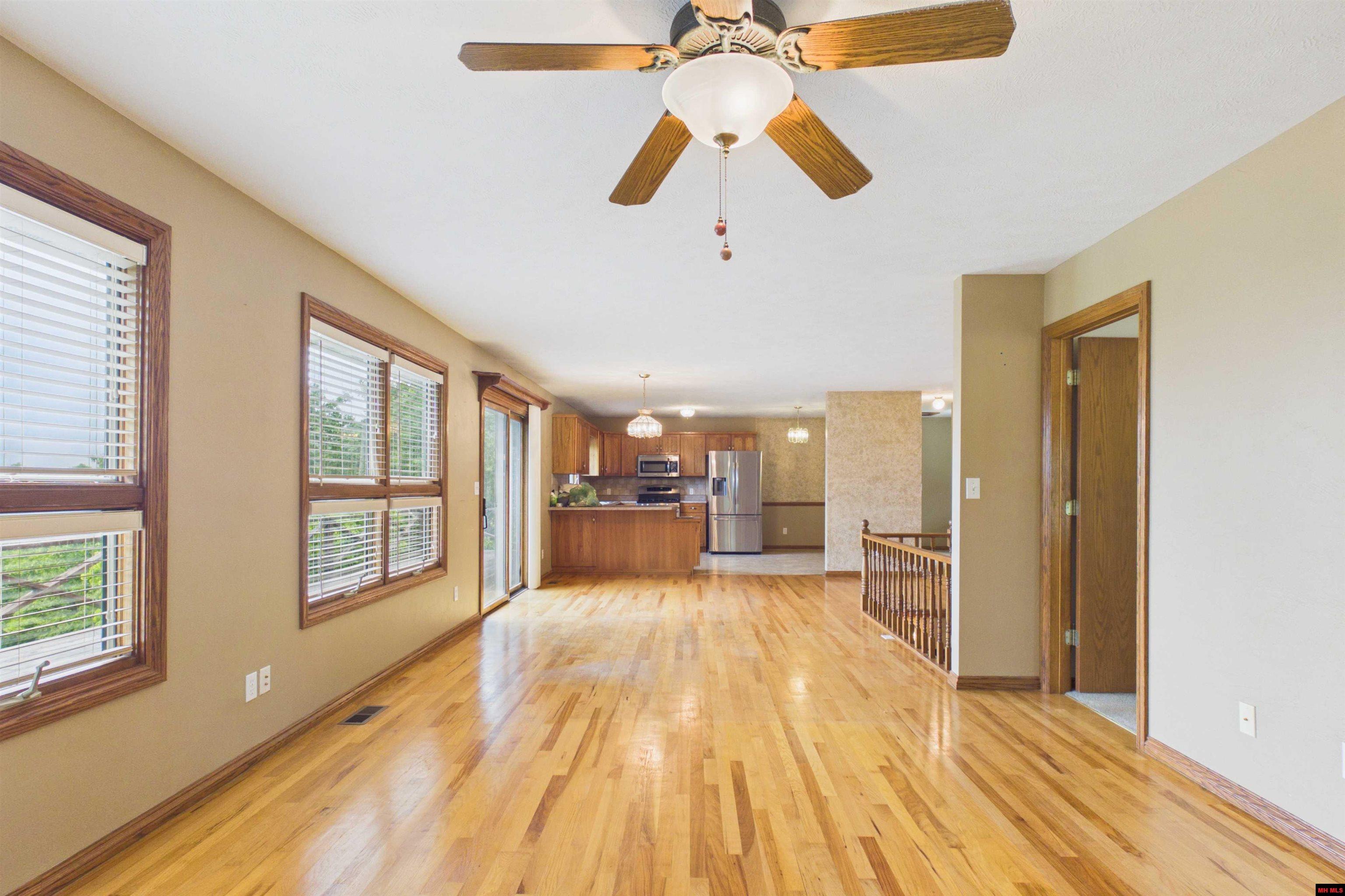 193 Raccoon Ridge Road