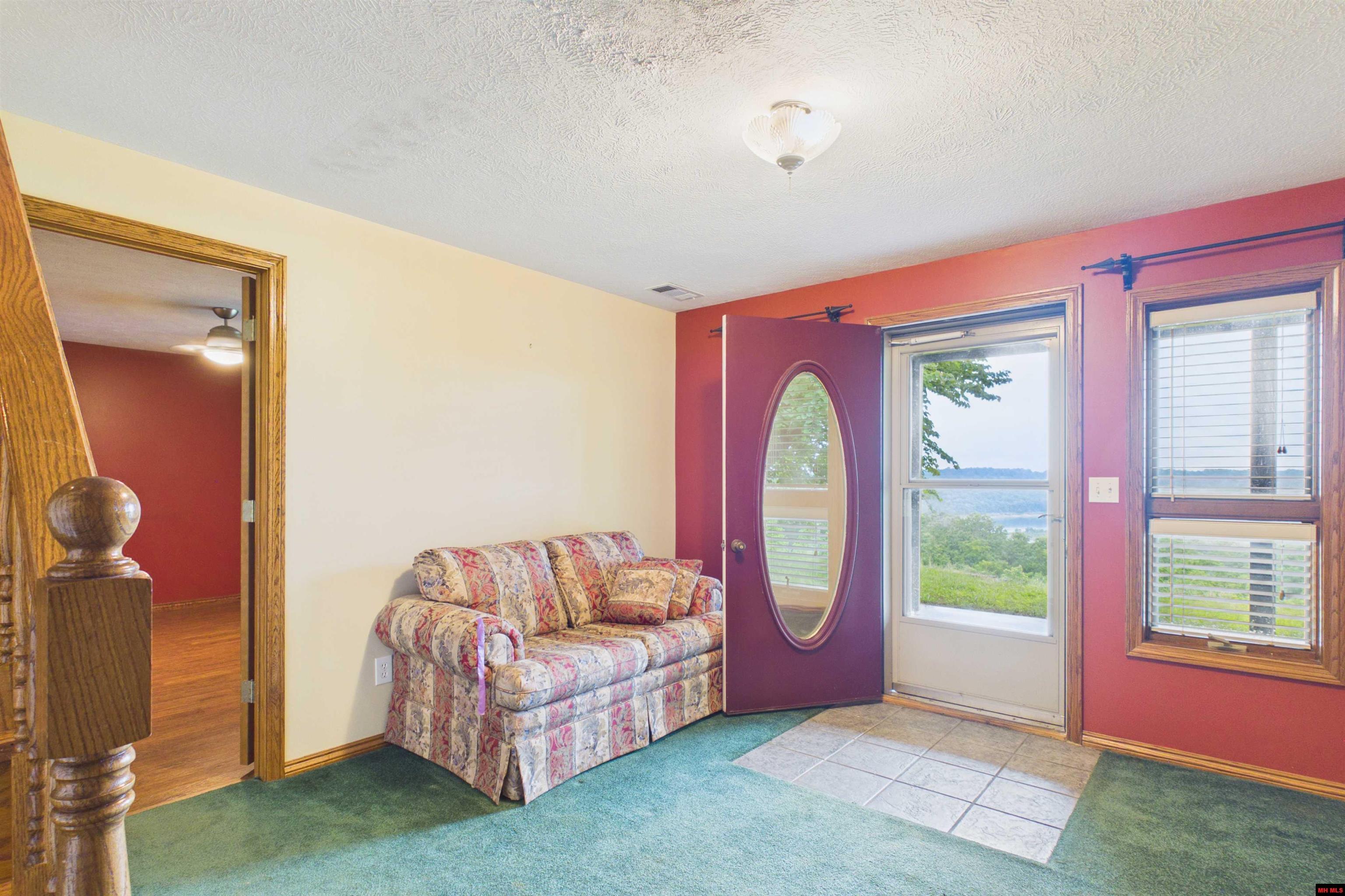 193 Raccoon Ridge Road