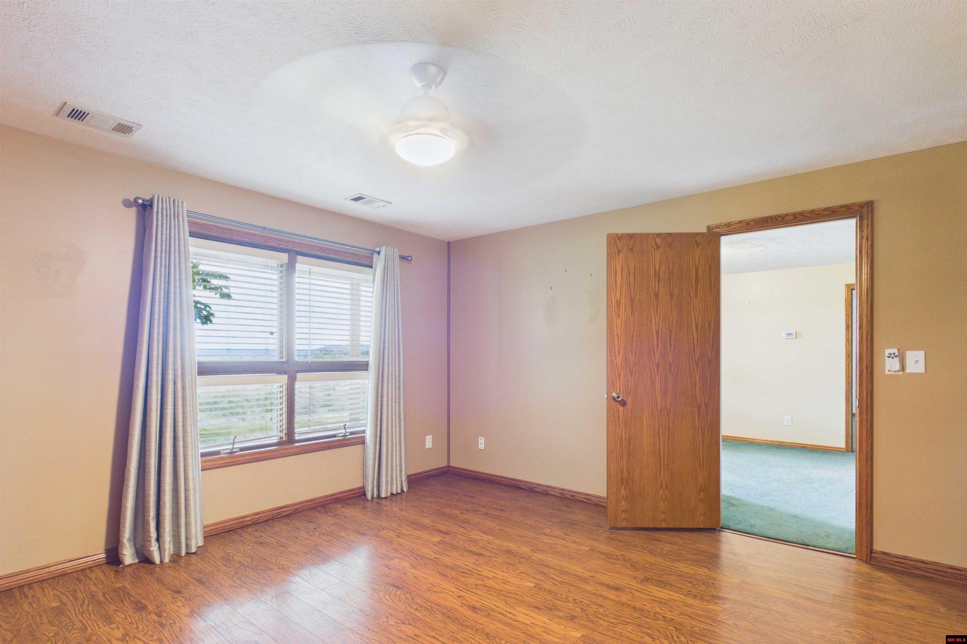 193 Raccoon Ridge Road