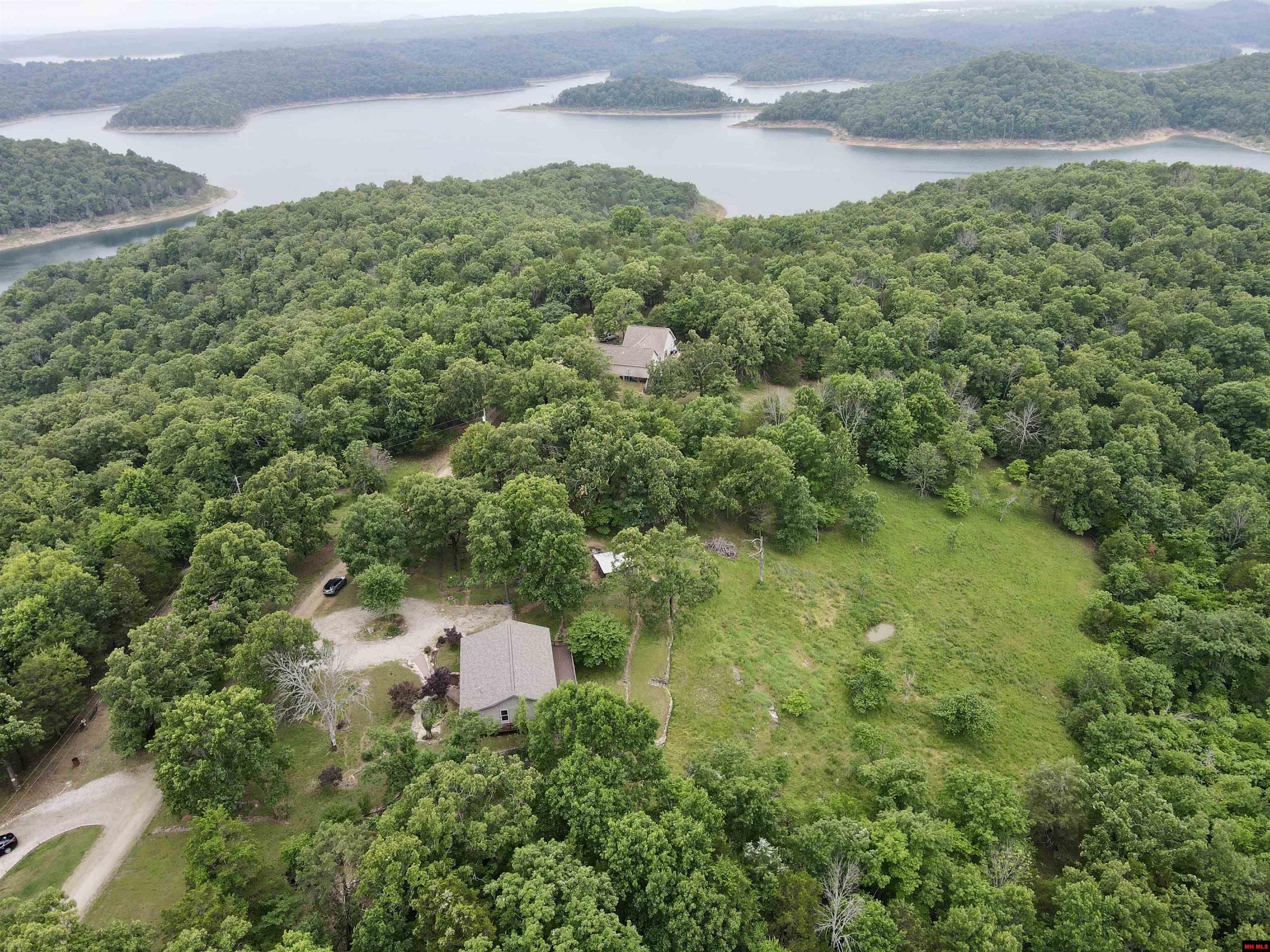 193 Raccoon Ridge Road