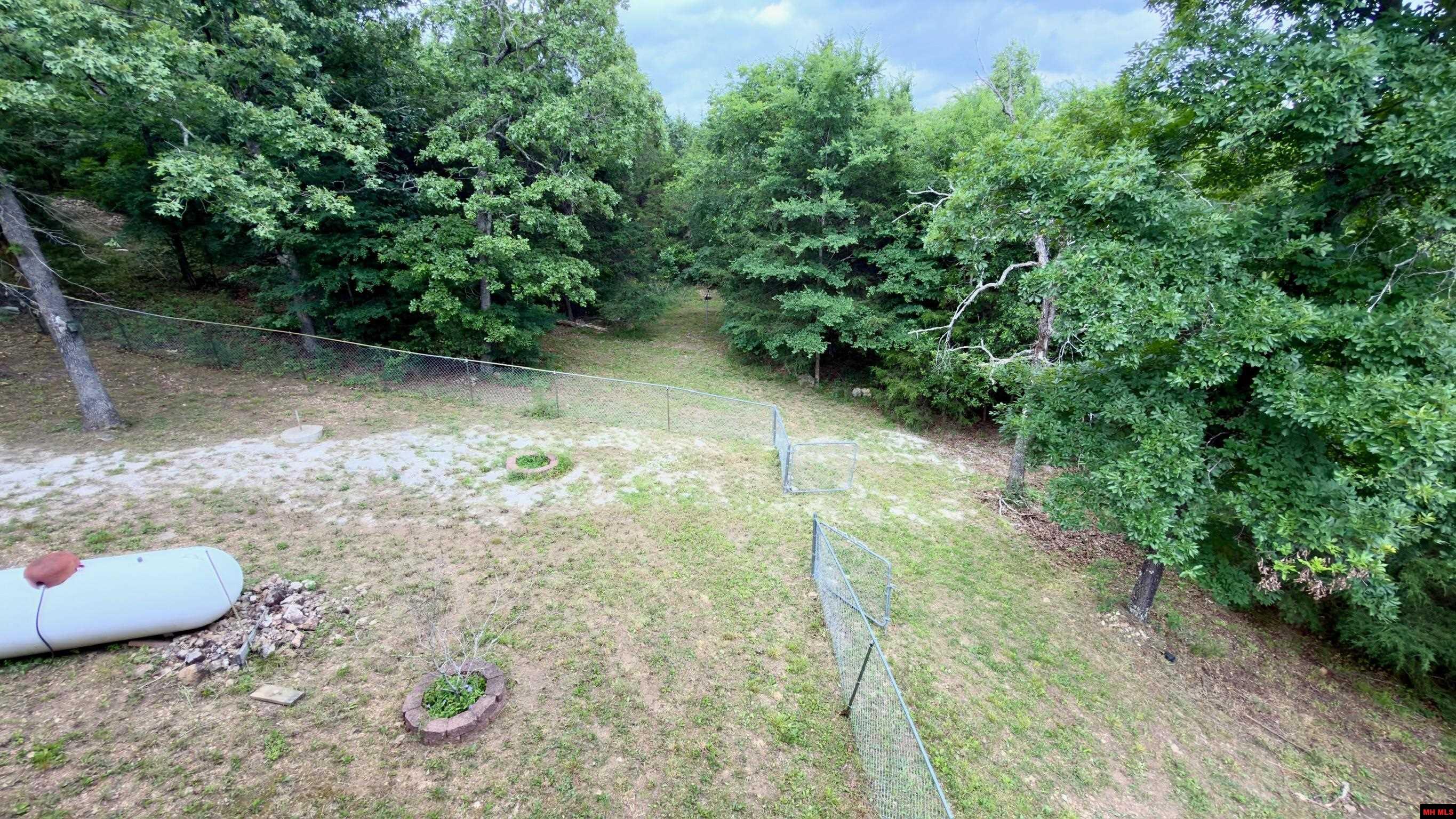 1027 Blue Wing Road