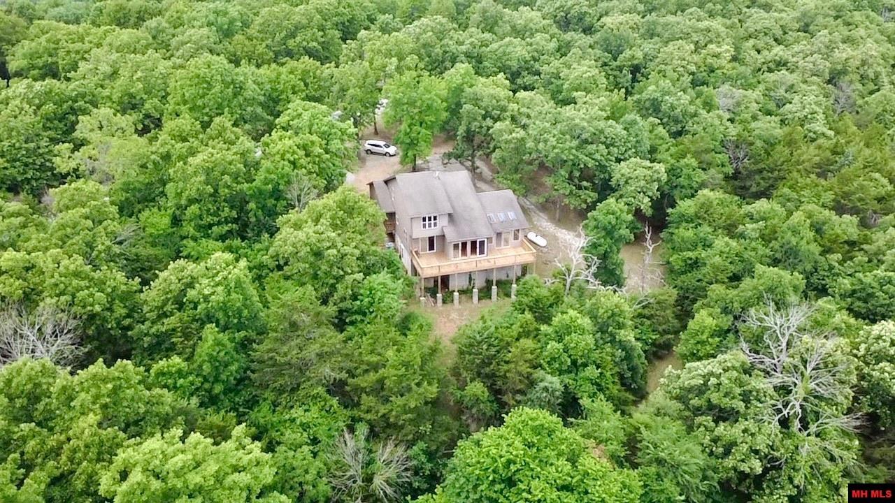 1027 Blue Wing Road