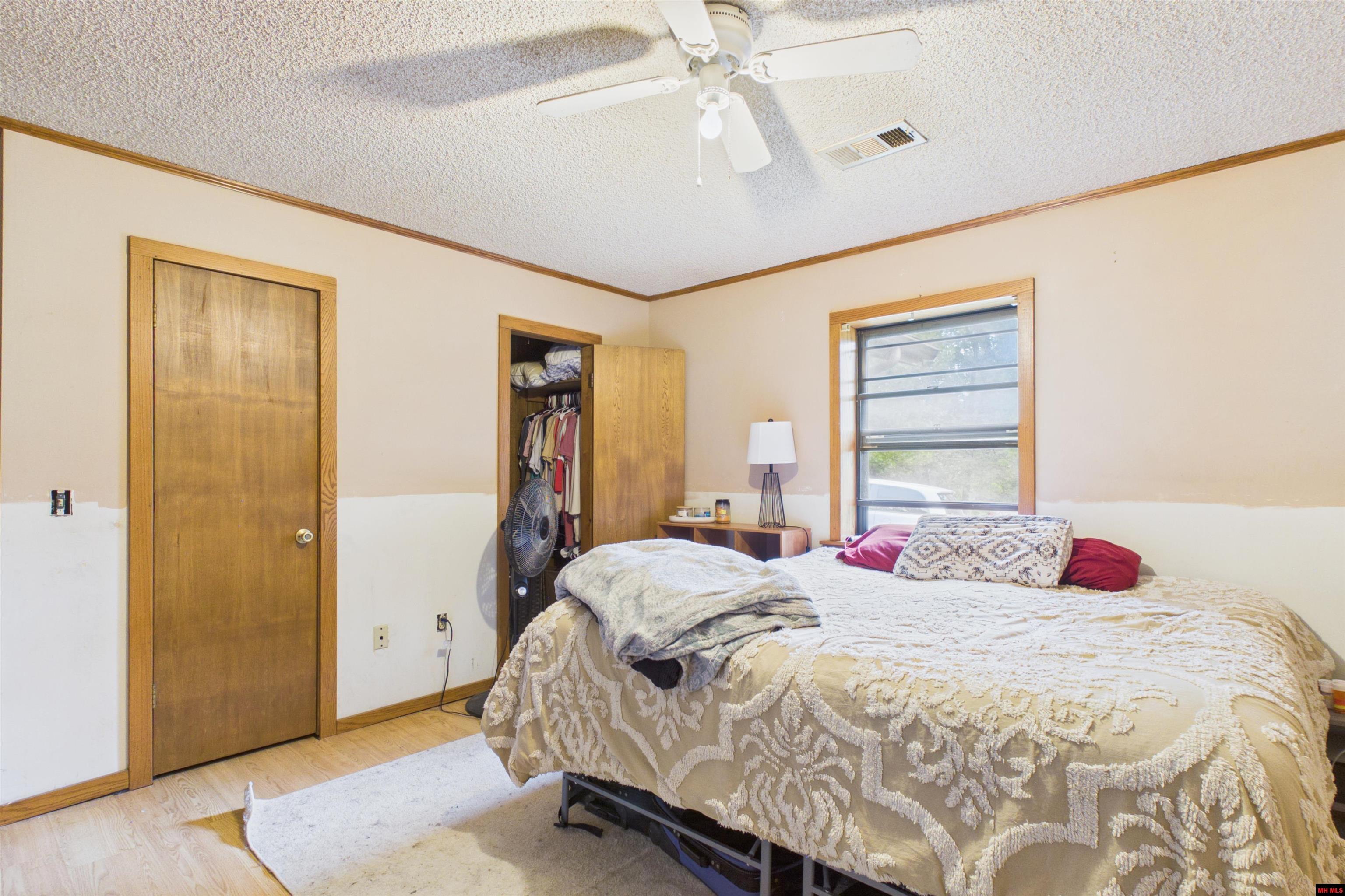 13671 Hwy 62 East