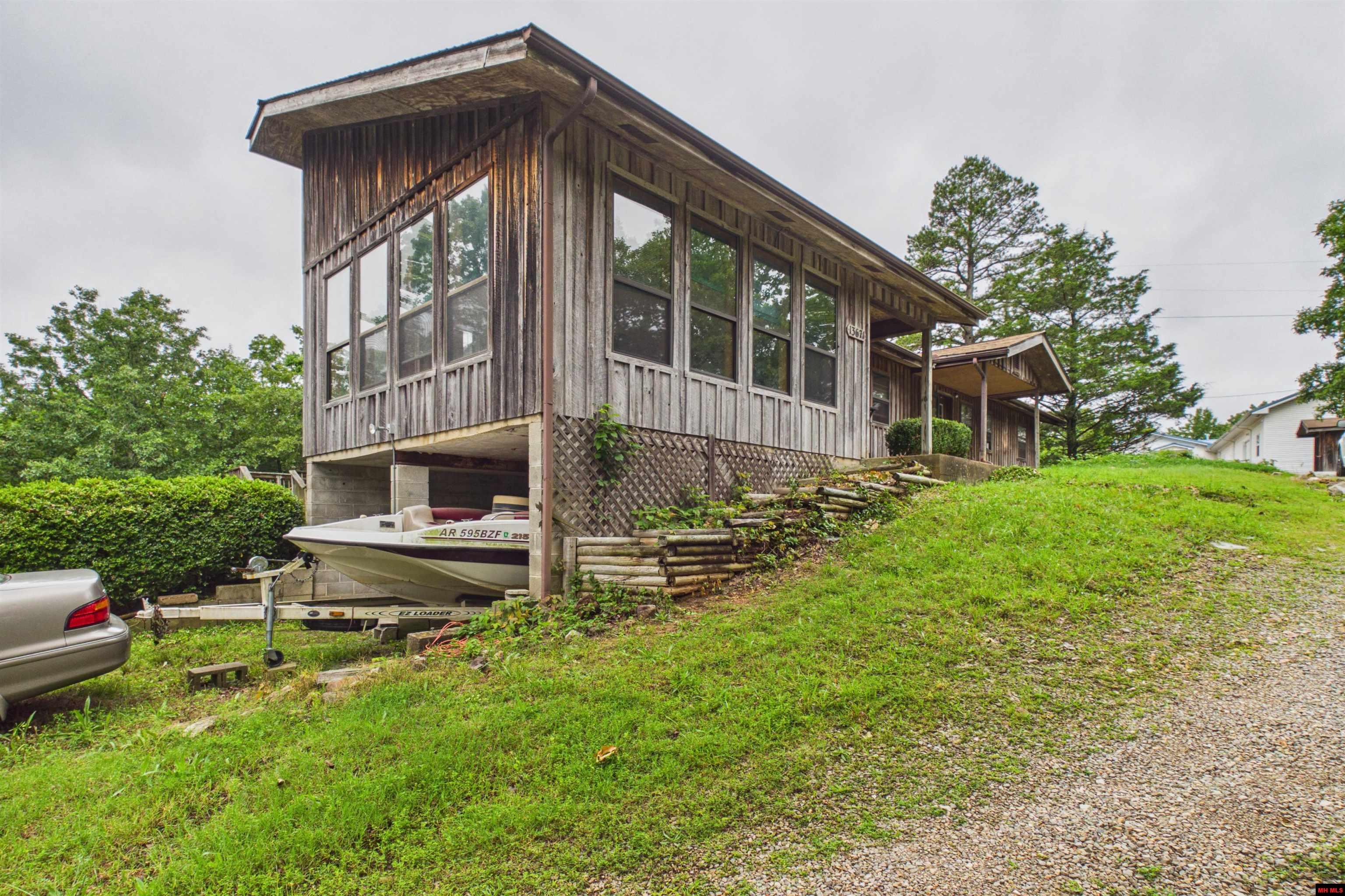 13671 Hwy 62 East