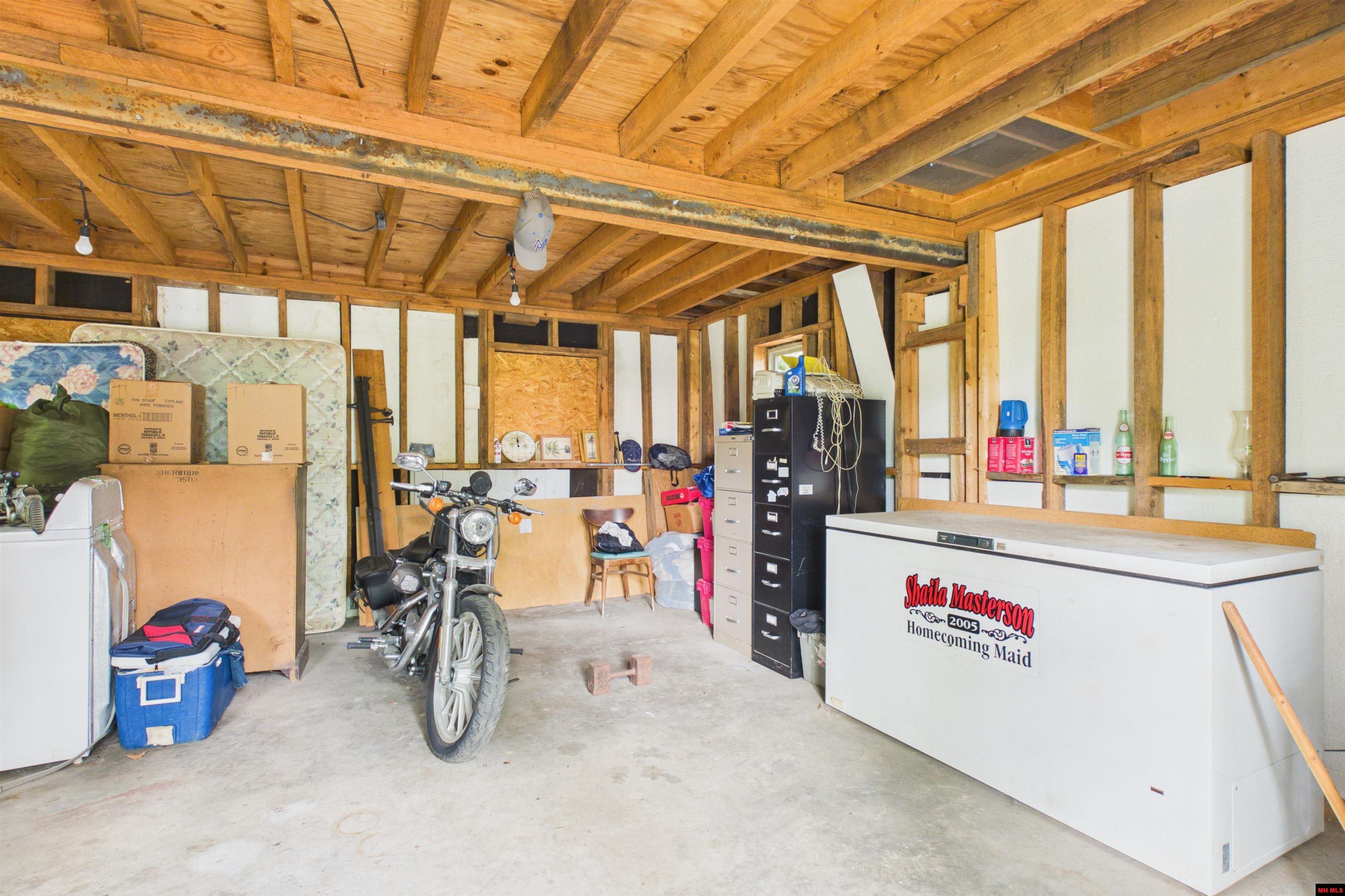 13671 Hwy 62 East