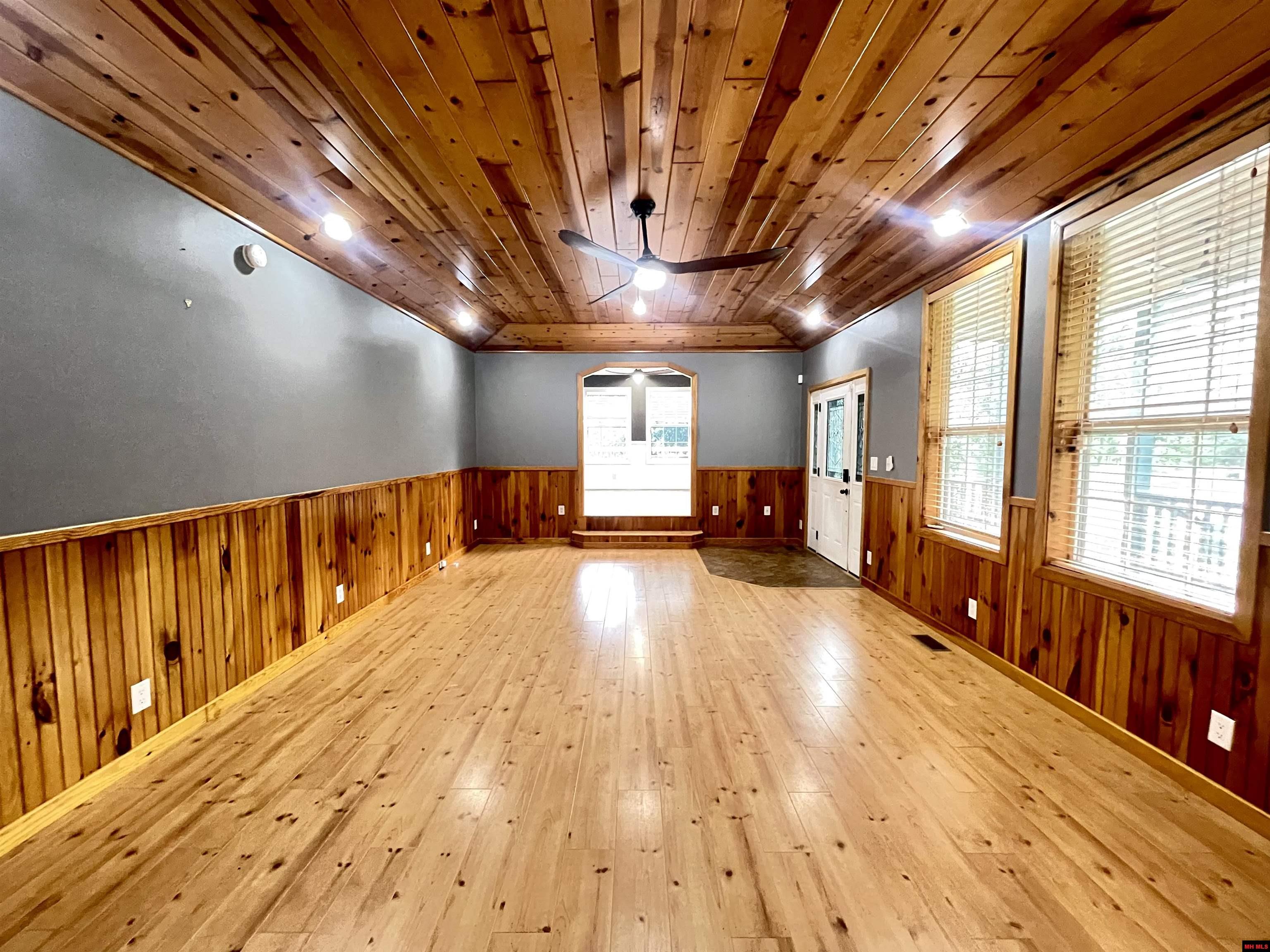 1262 Frosty Knapp Road