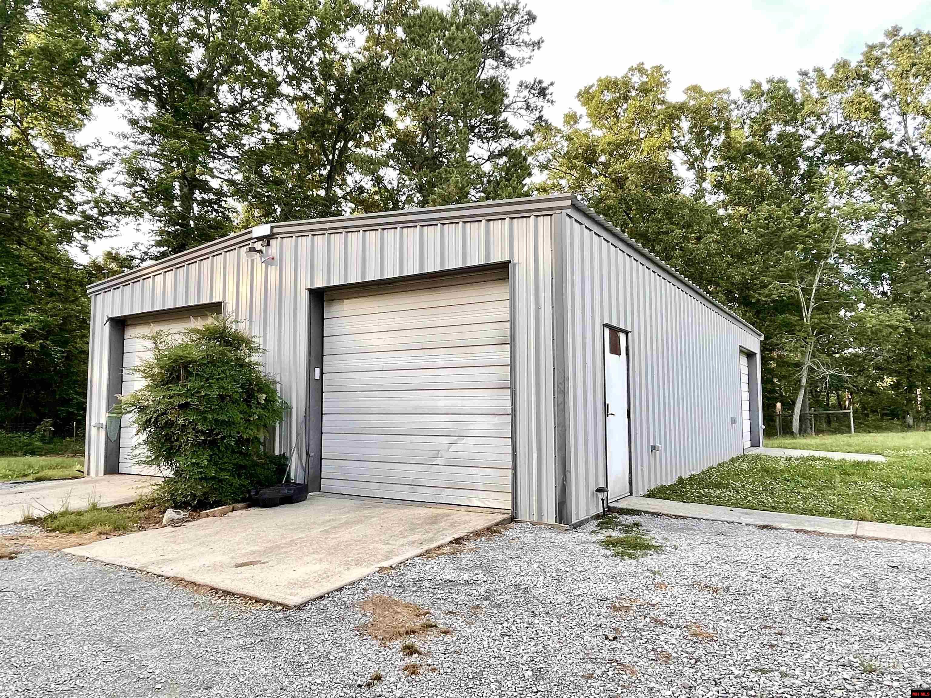 1262 Frosty Knapp Road