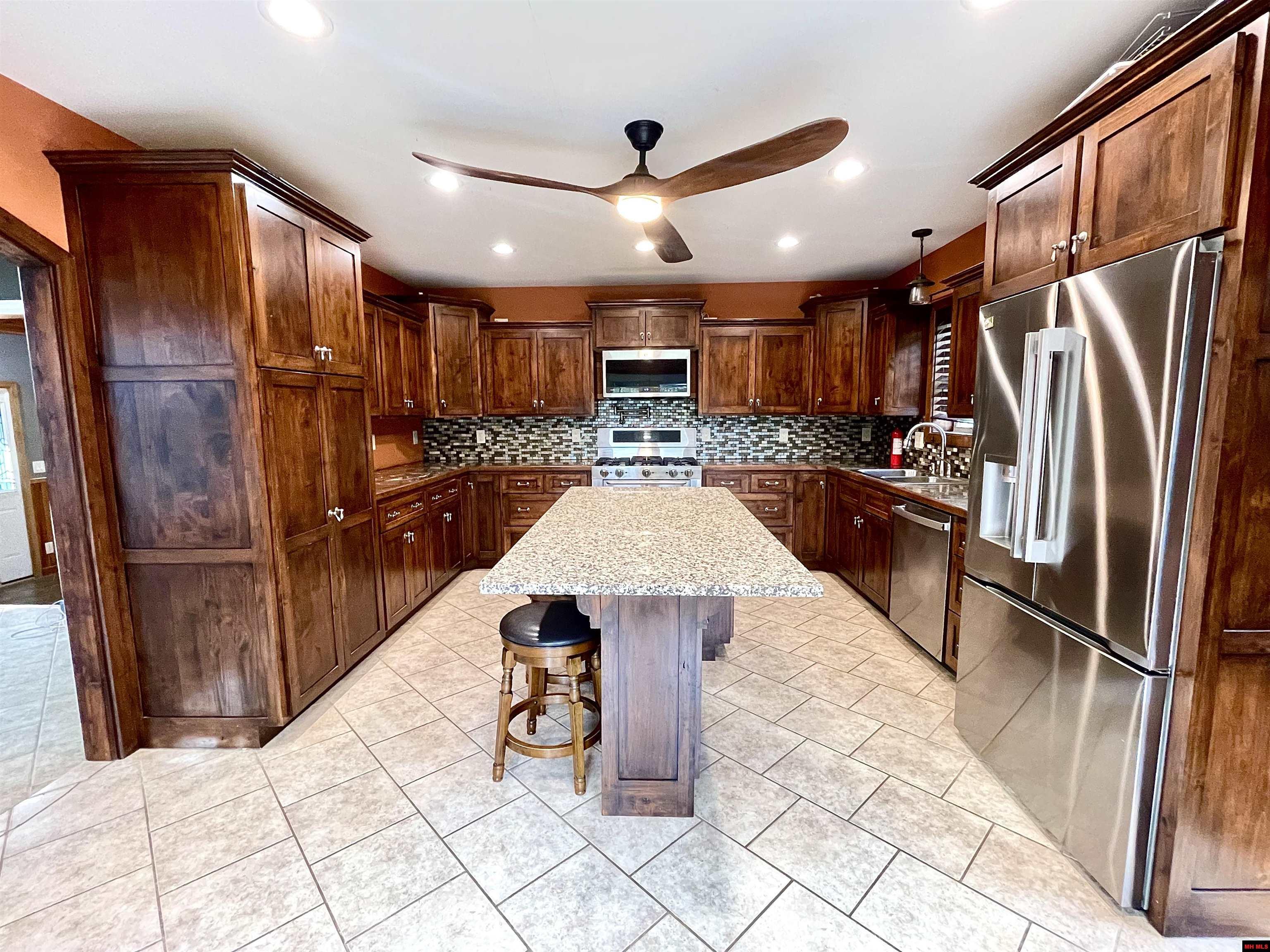 1262 Frosty Knapp Road