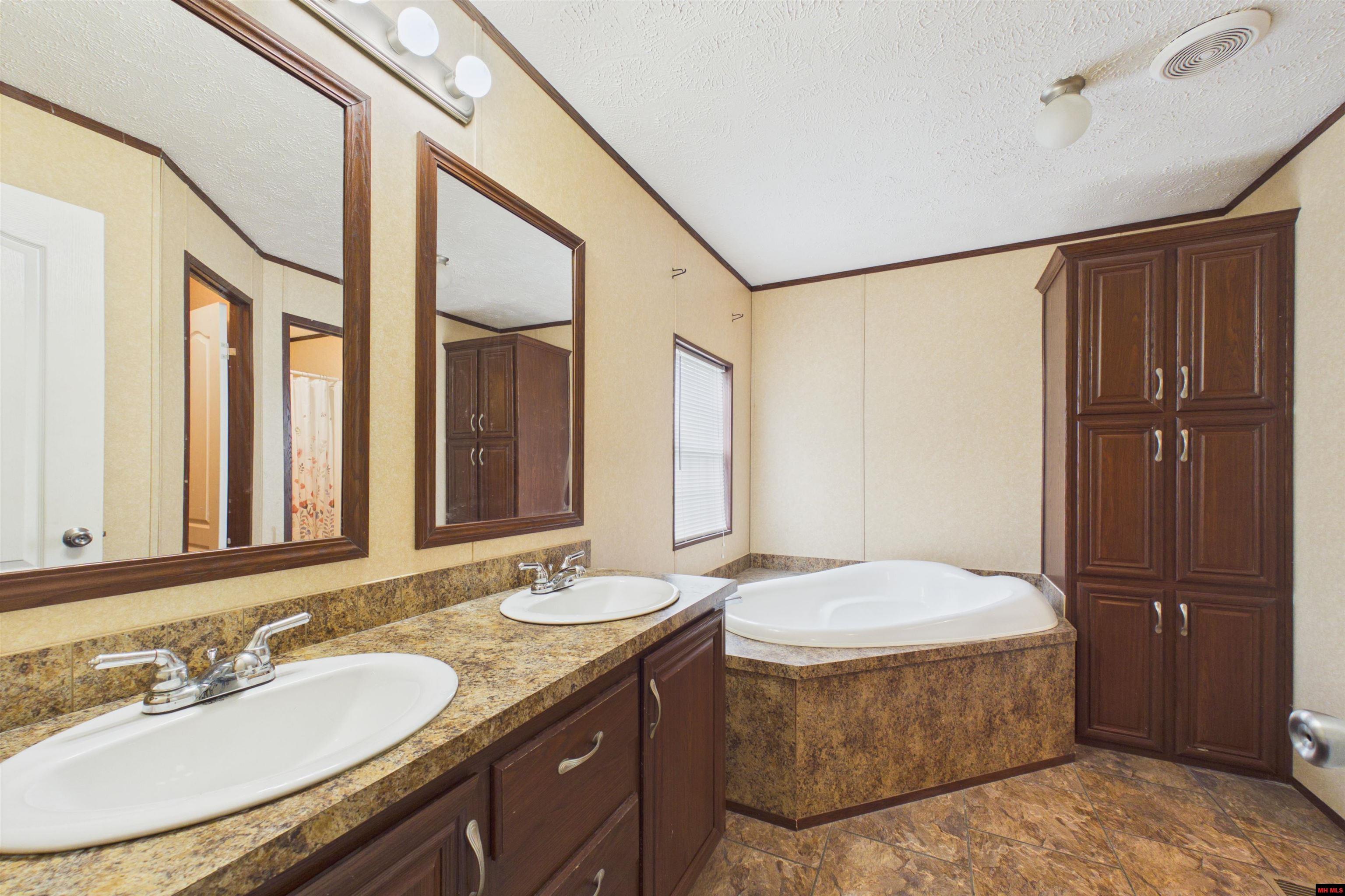57 WEHMEYER LOOP Mountain Home, AR