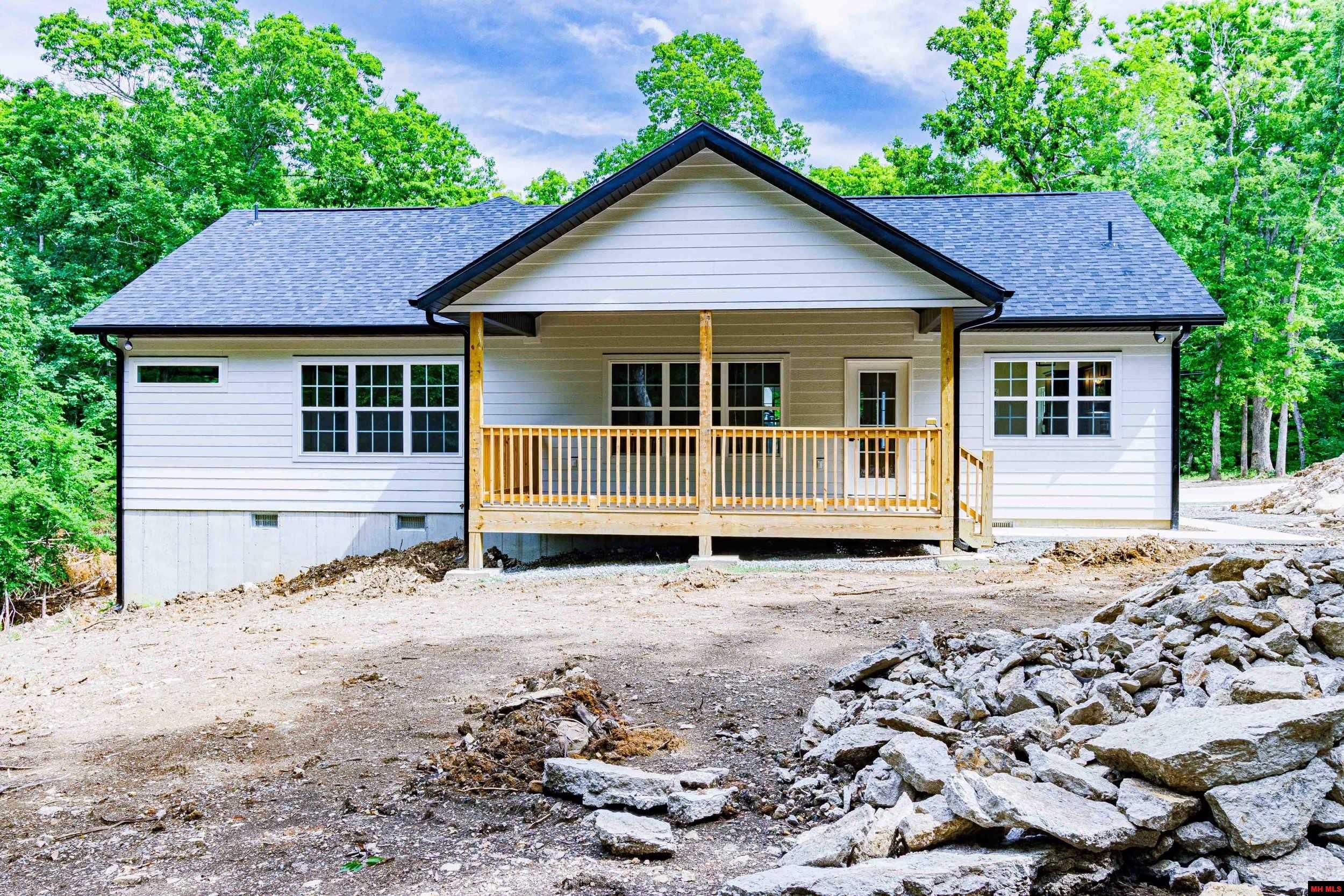 201 Cardinal Terrace
