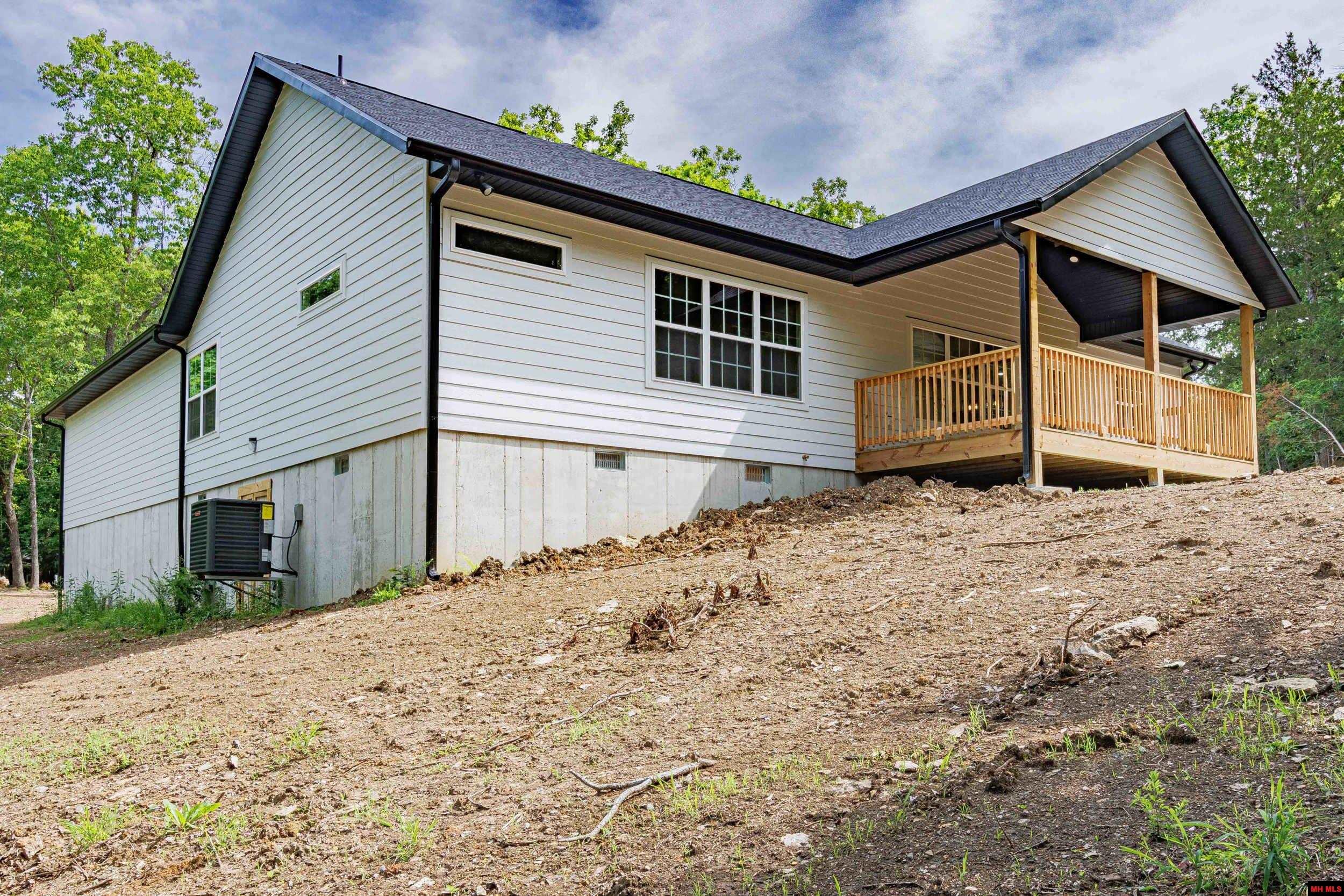 201 Cardinal Terrace