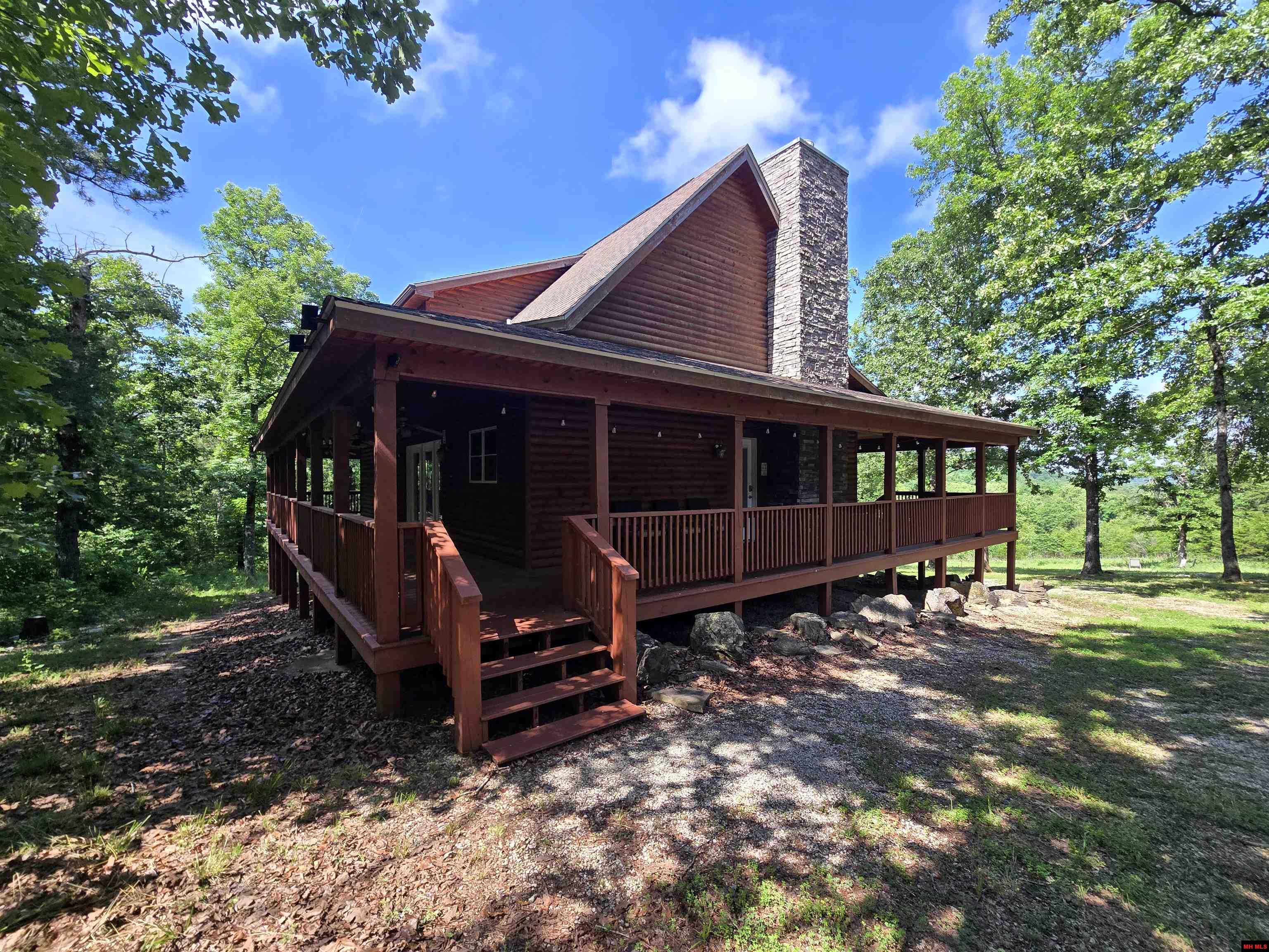205 COOPER KATE TRAIL Norfork, AR