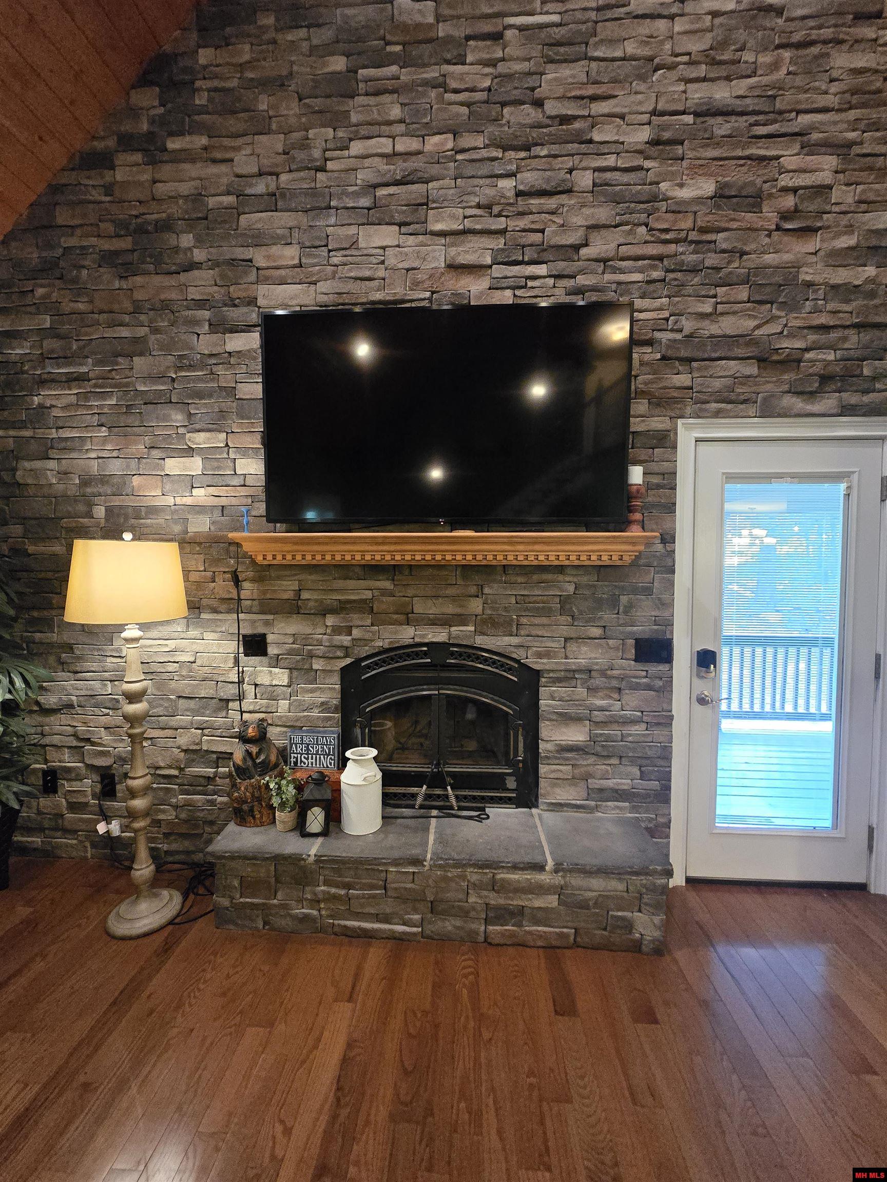 205 COOPER KATE TRAIL Norfork, AR