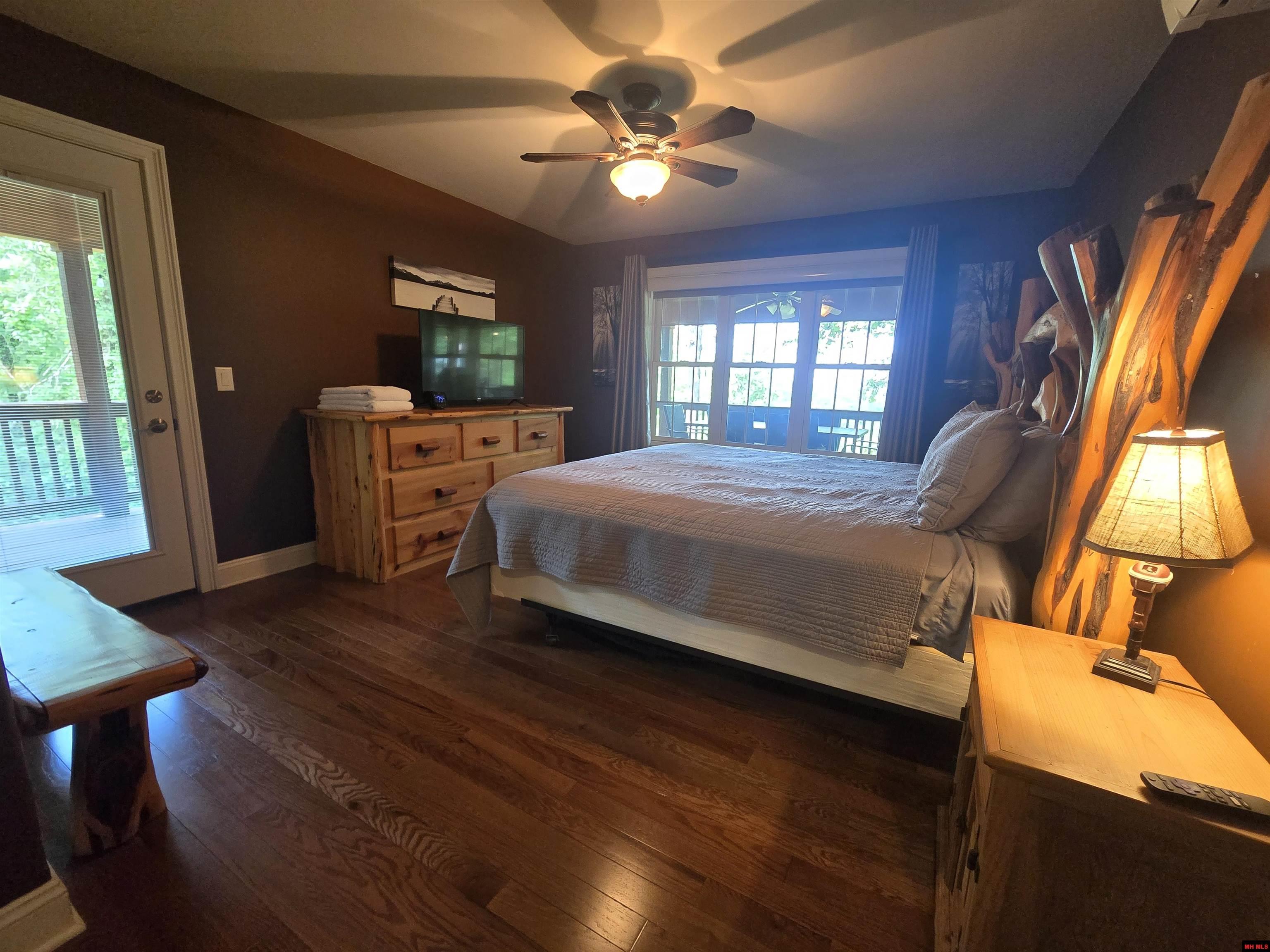 205 COOPER KATE TRAIL Norfork, AR