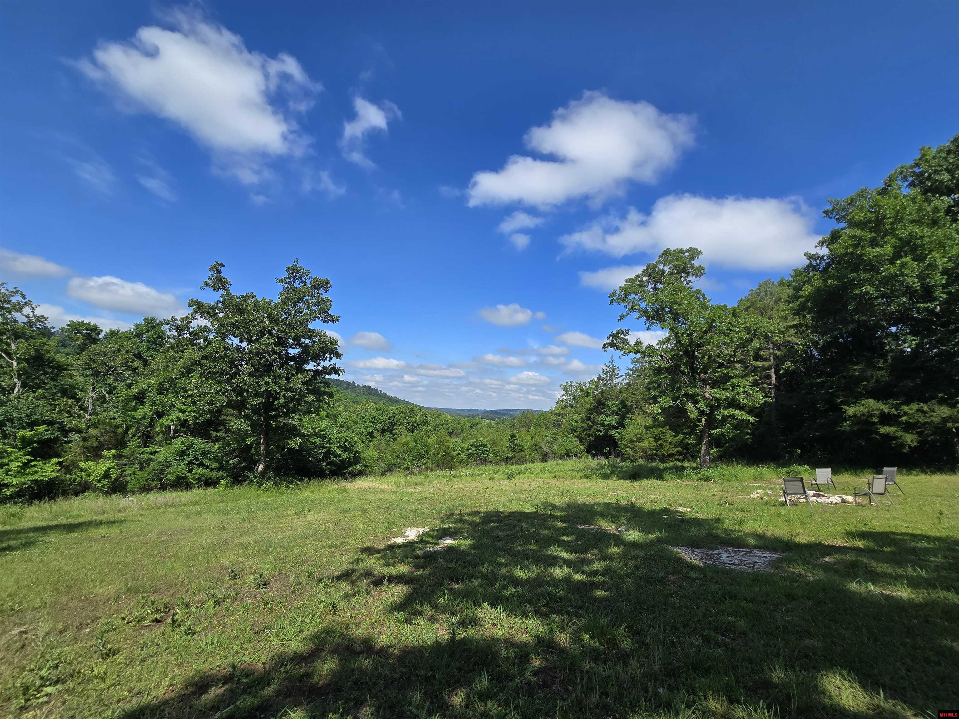 205 COOPER KATE TRAIL Norfork, AR