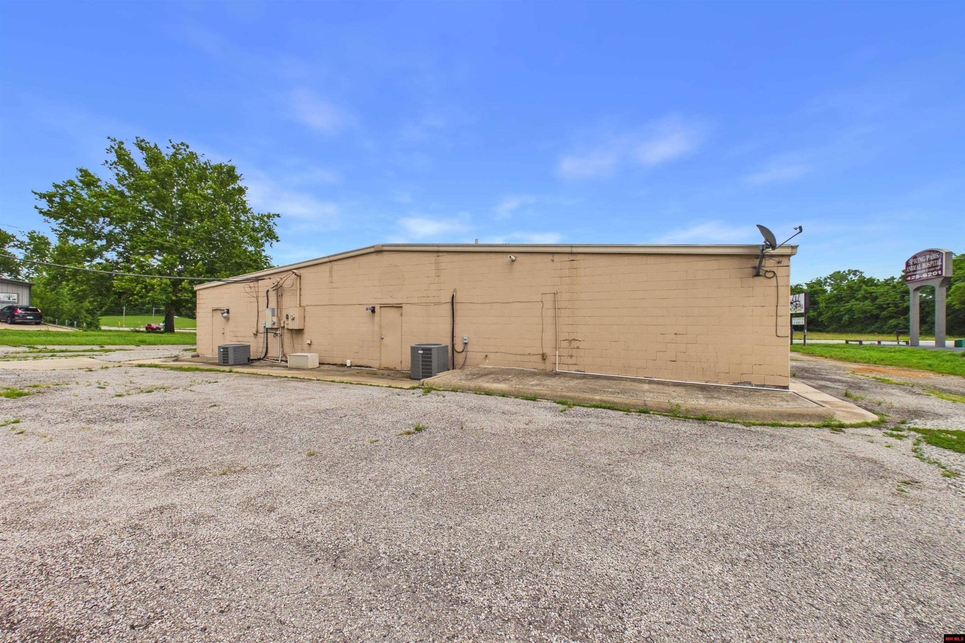 408 HWY 201 NORTH Mountain Home, AR