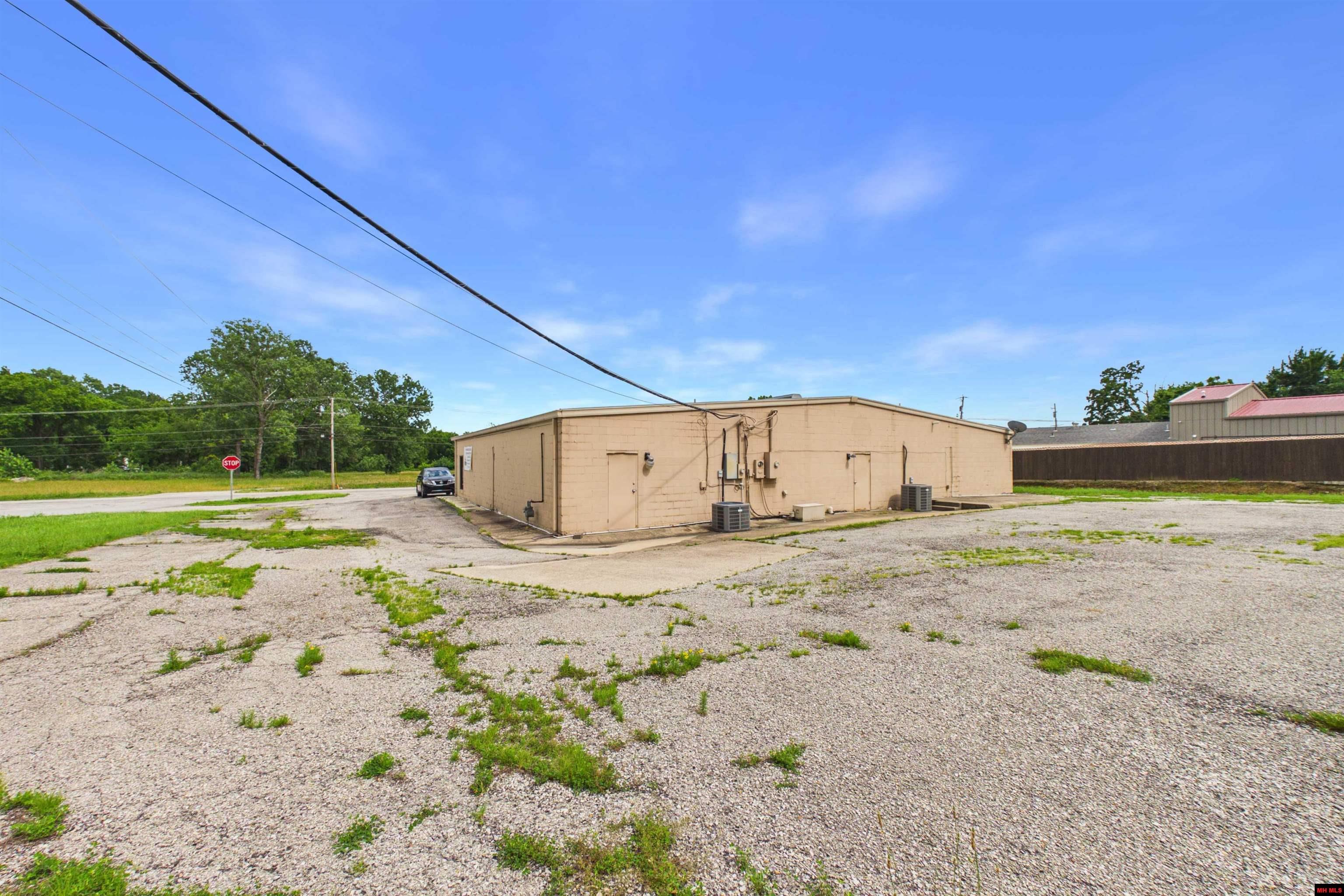 408 HWY 201 NORTH Mountain Home, AR