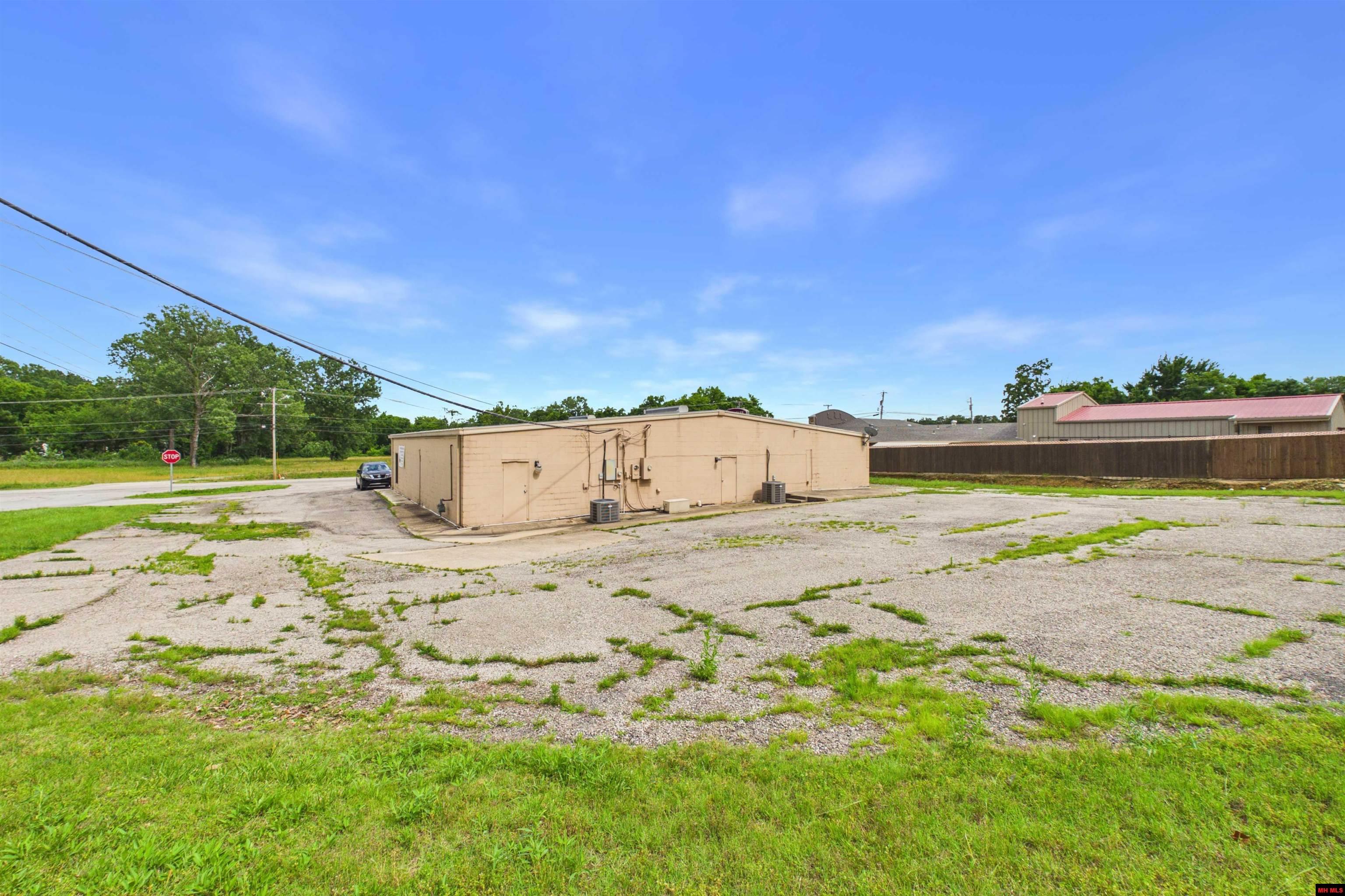408 HWY 201 NORTH Mountain Home, AR