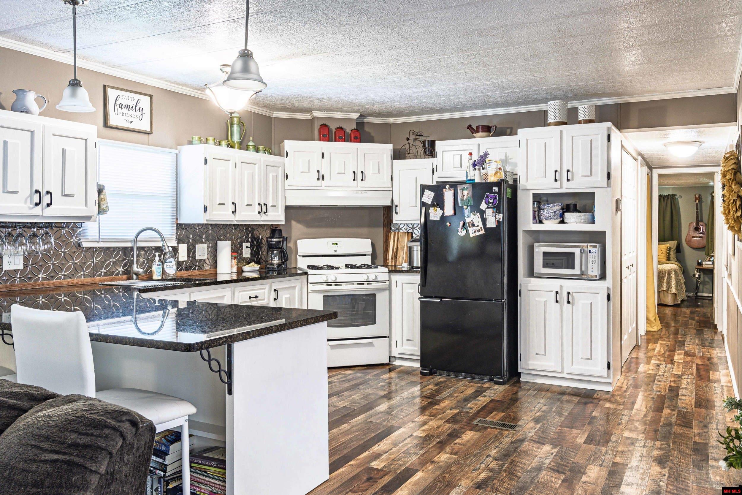 33 NORA COURT Mountain Home, AR