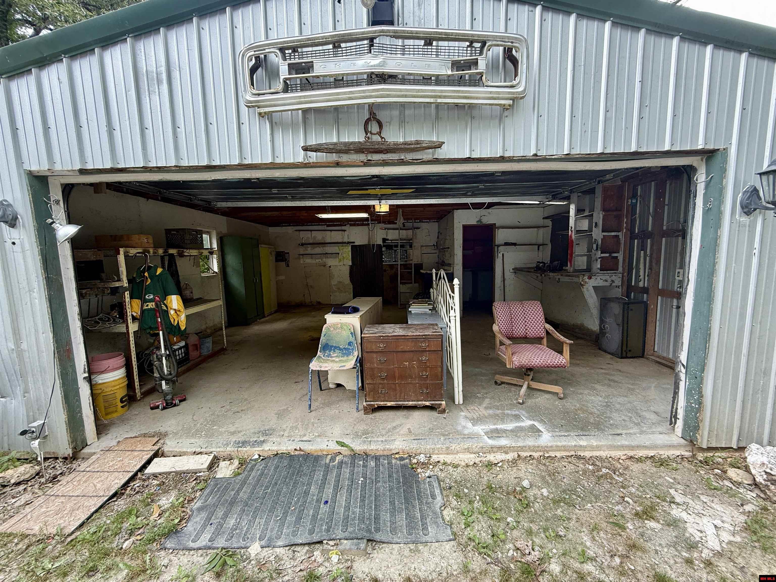 5714 OLD ARKANA ROAD Mountain Home, AR