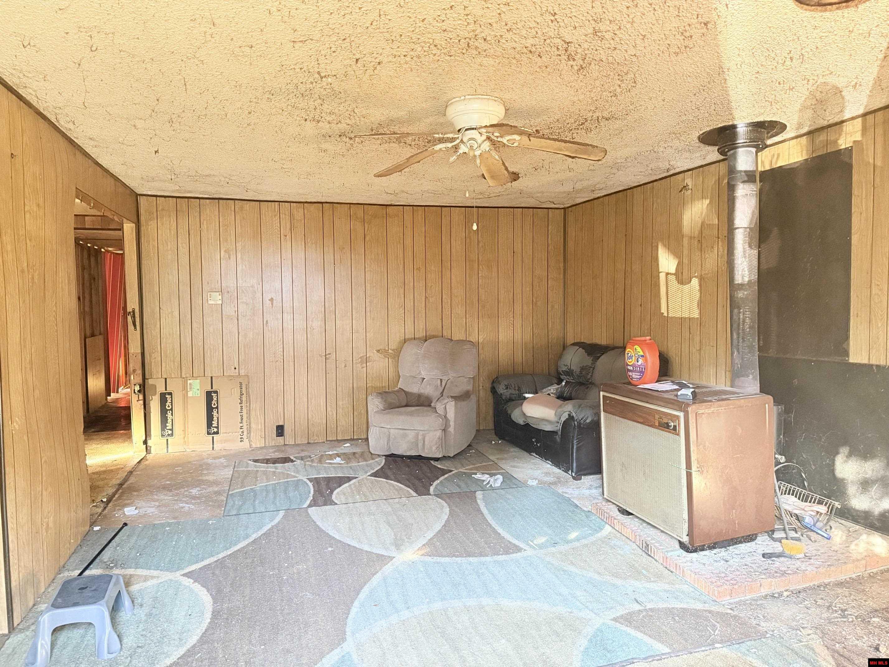 902 SHORECREST DRIVE Bull Shoals, AR