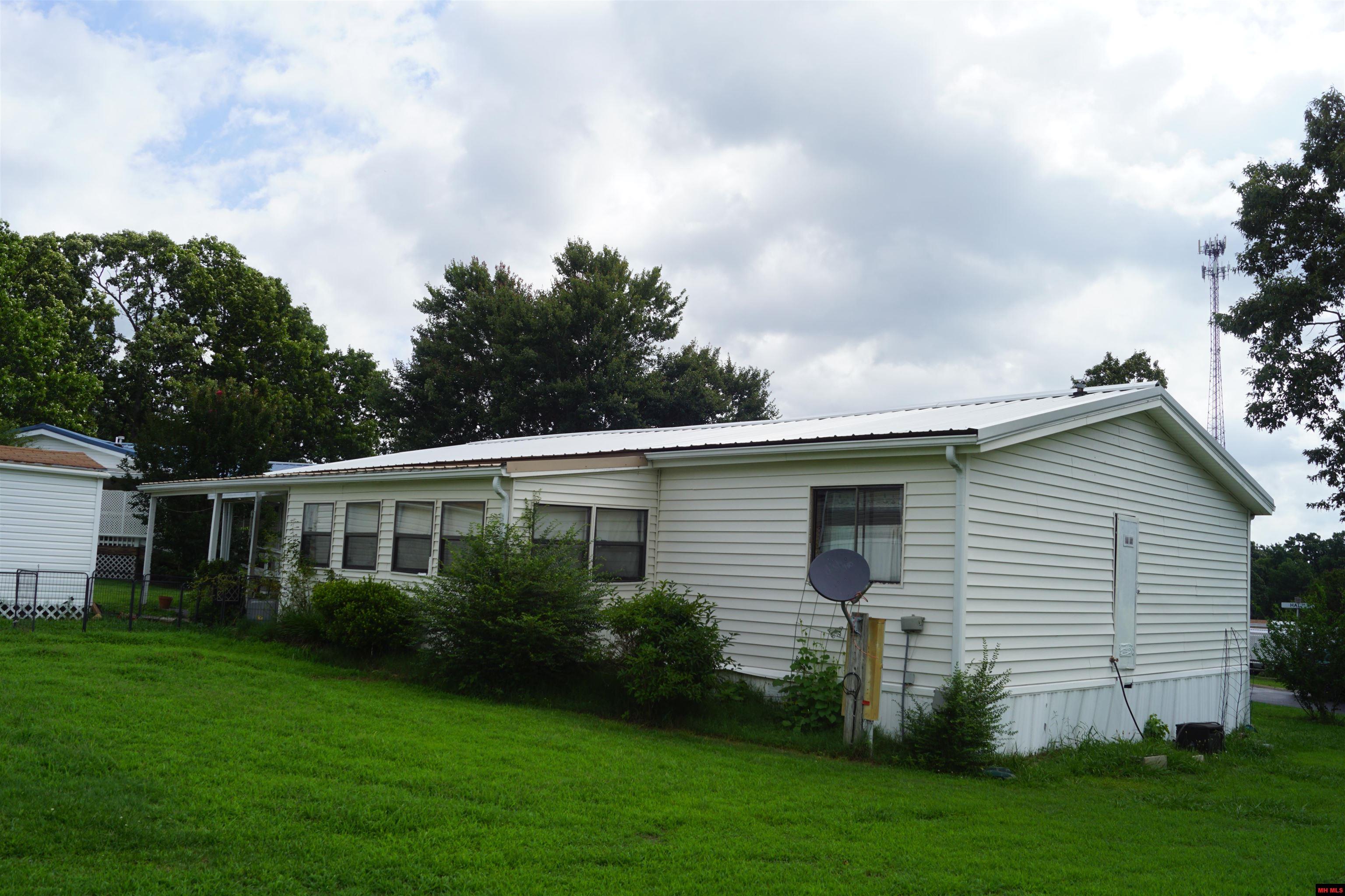 102 HAL DRIVE Mountain Home, AR