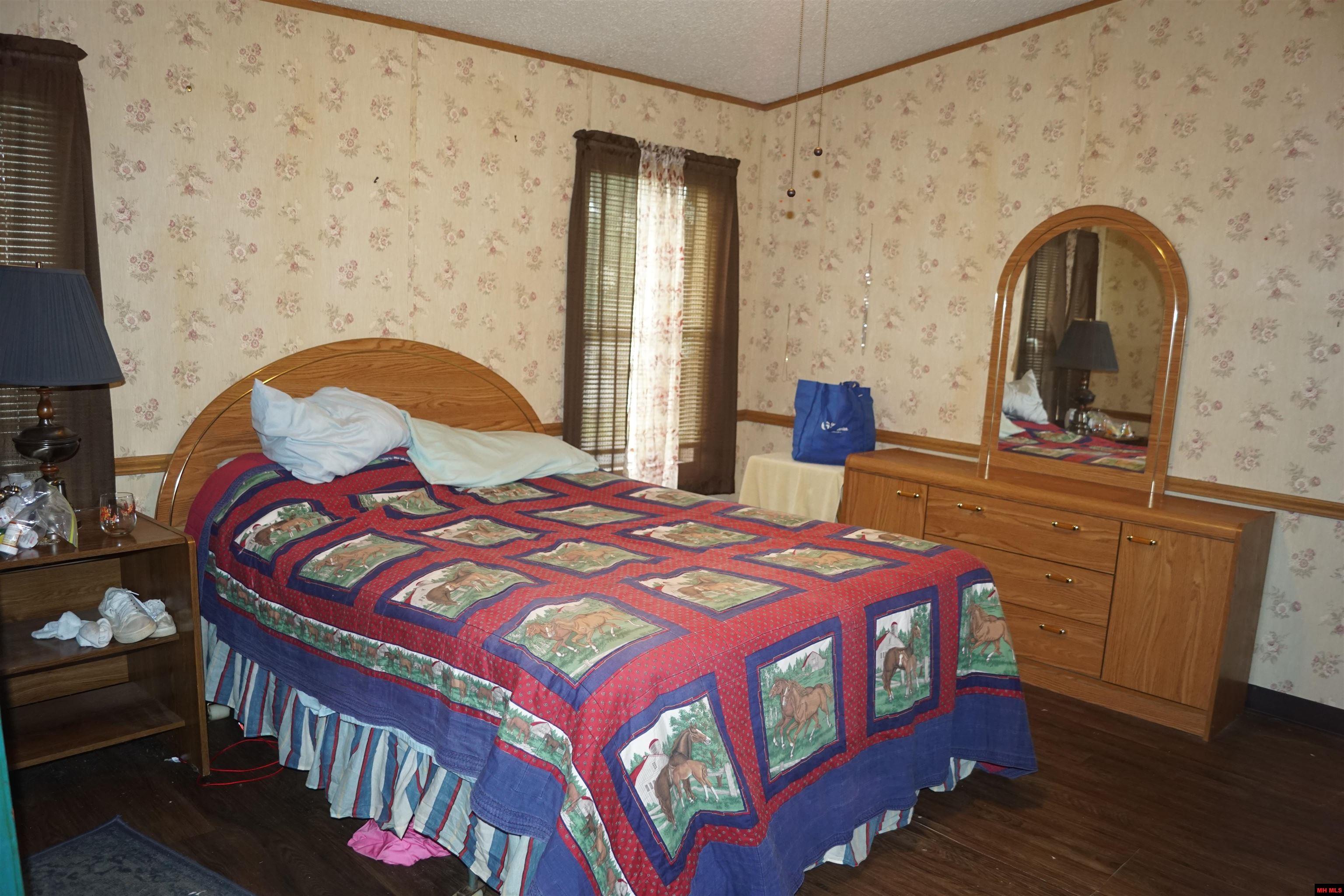 102 HAL DRIVE Mountain Home, AR
