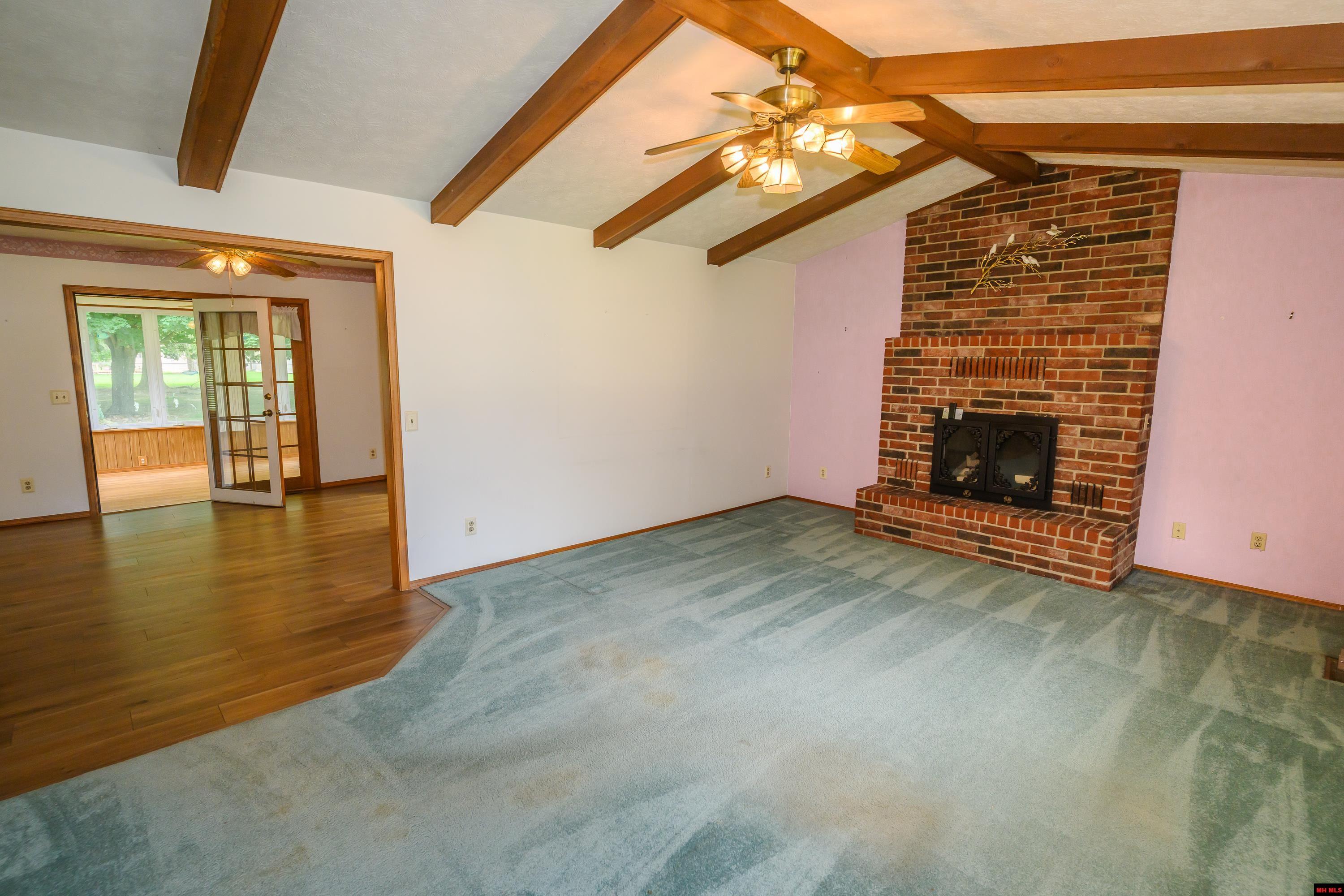 53 CHERRY BLOSSOM DRIVE Mountain Home, AR