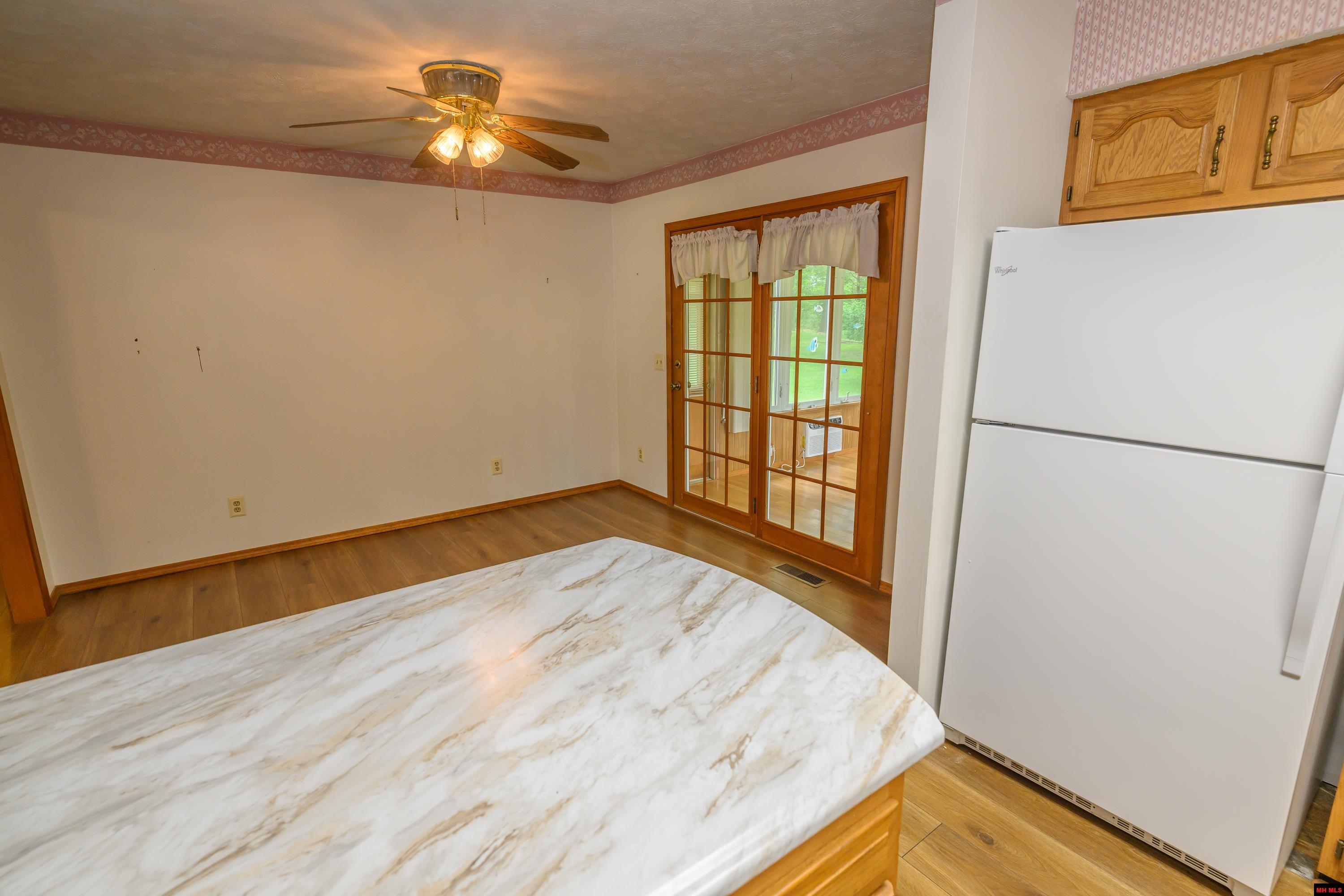 53 CHERRY BLOSSOM DRIVE Mountain Home, AR