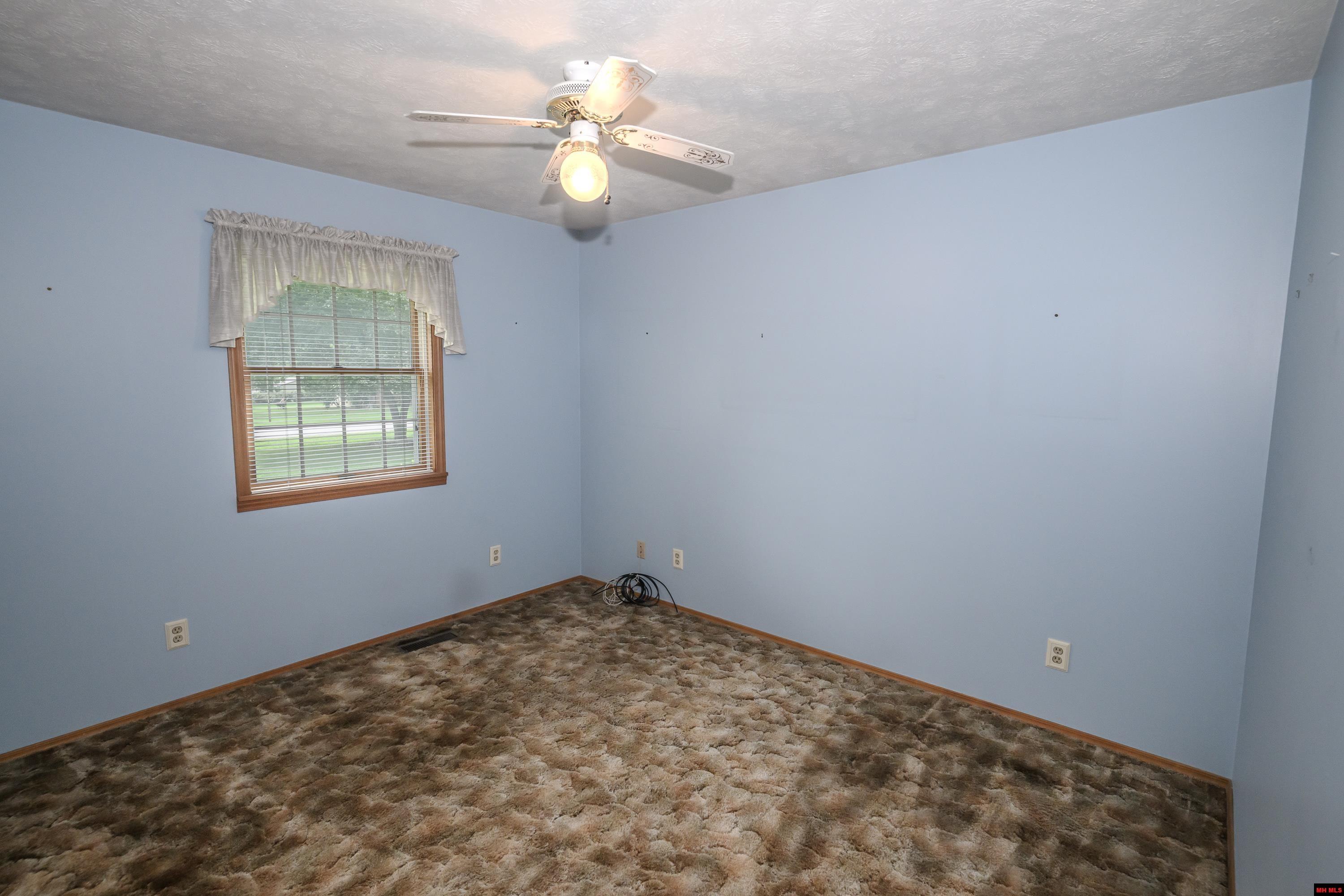 53 CHERRY BLOSSOM DRIVE Mountain Home, AR