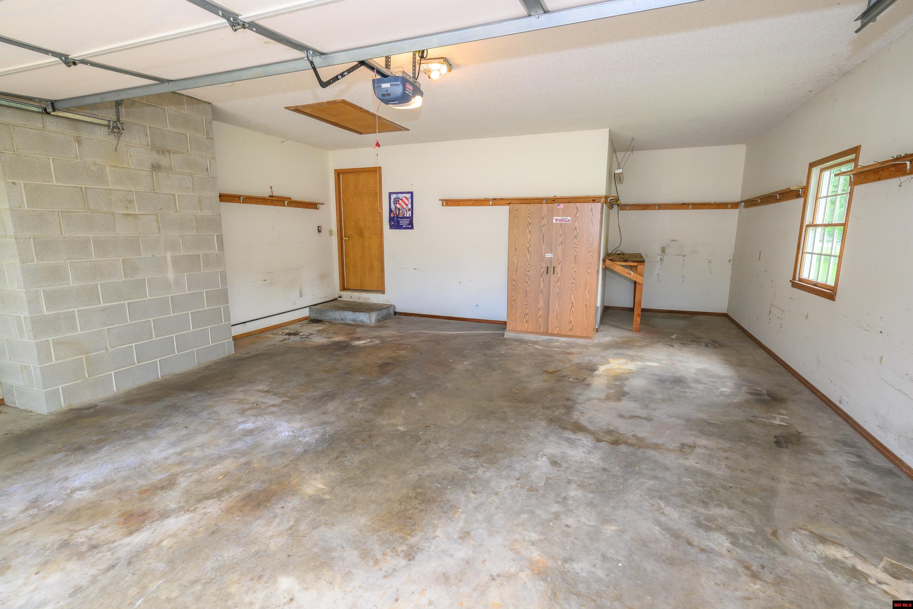 53 CHERRY BLOSSOM DRIVE Mountain Home, AR